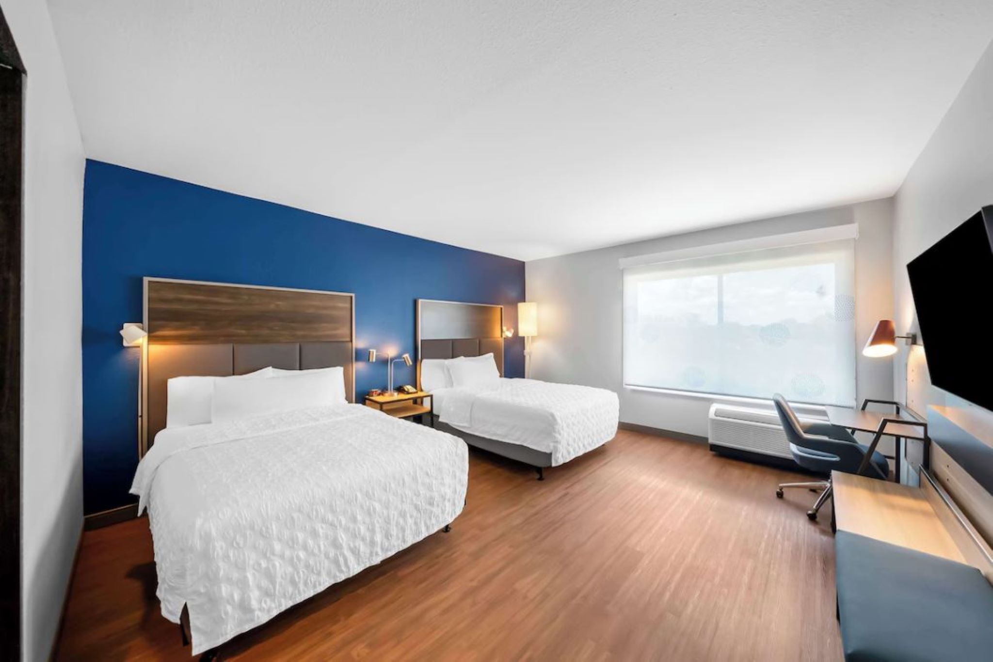 Double Two Queen Beds