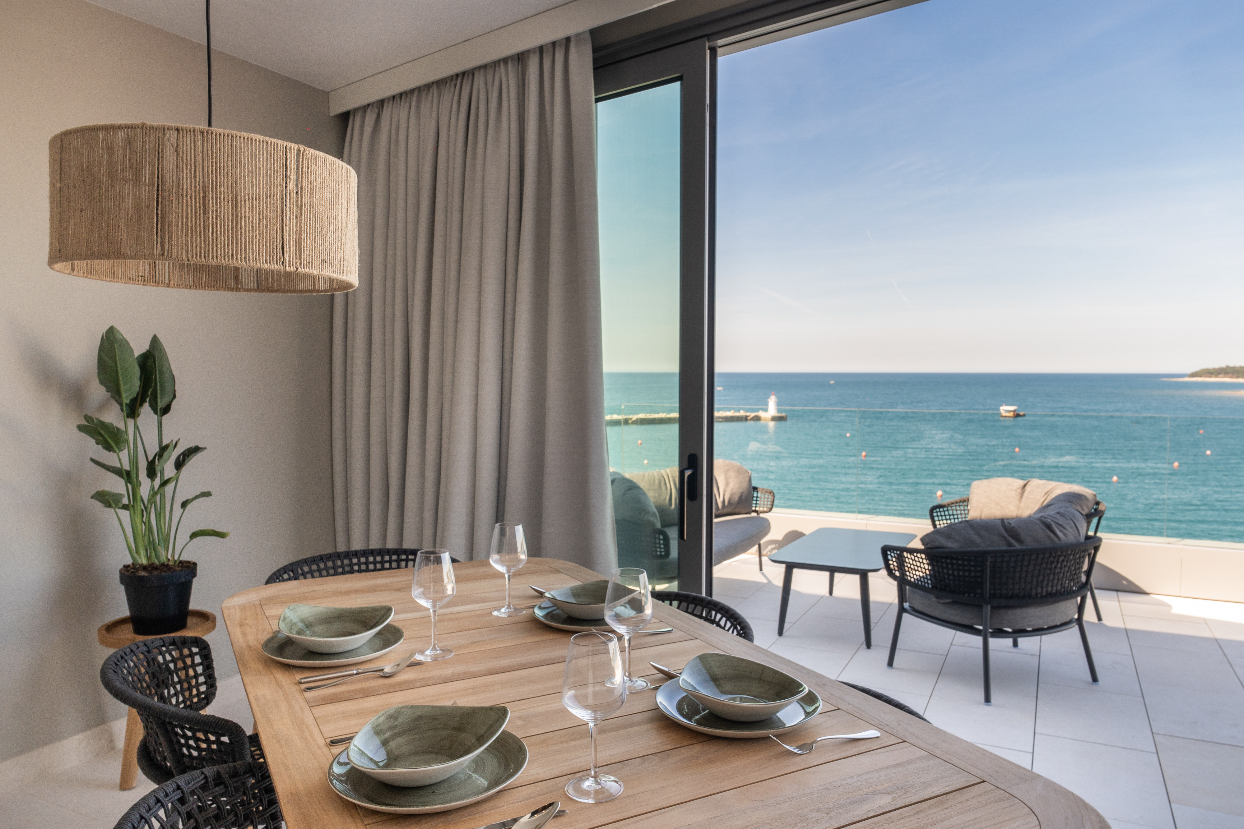 Apartment Superior Sea View