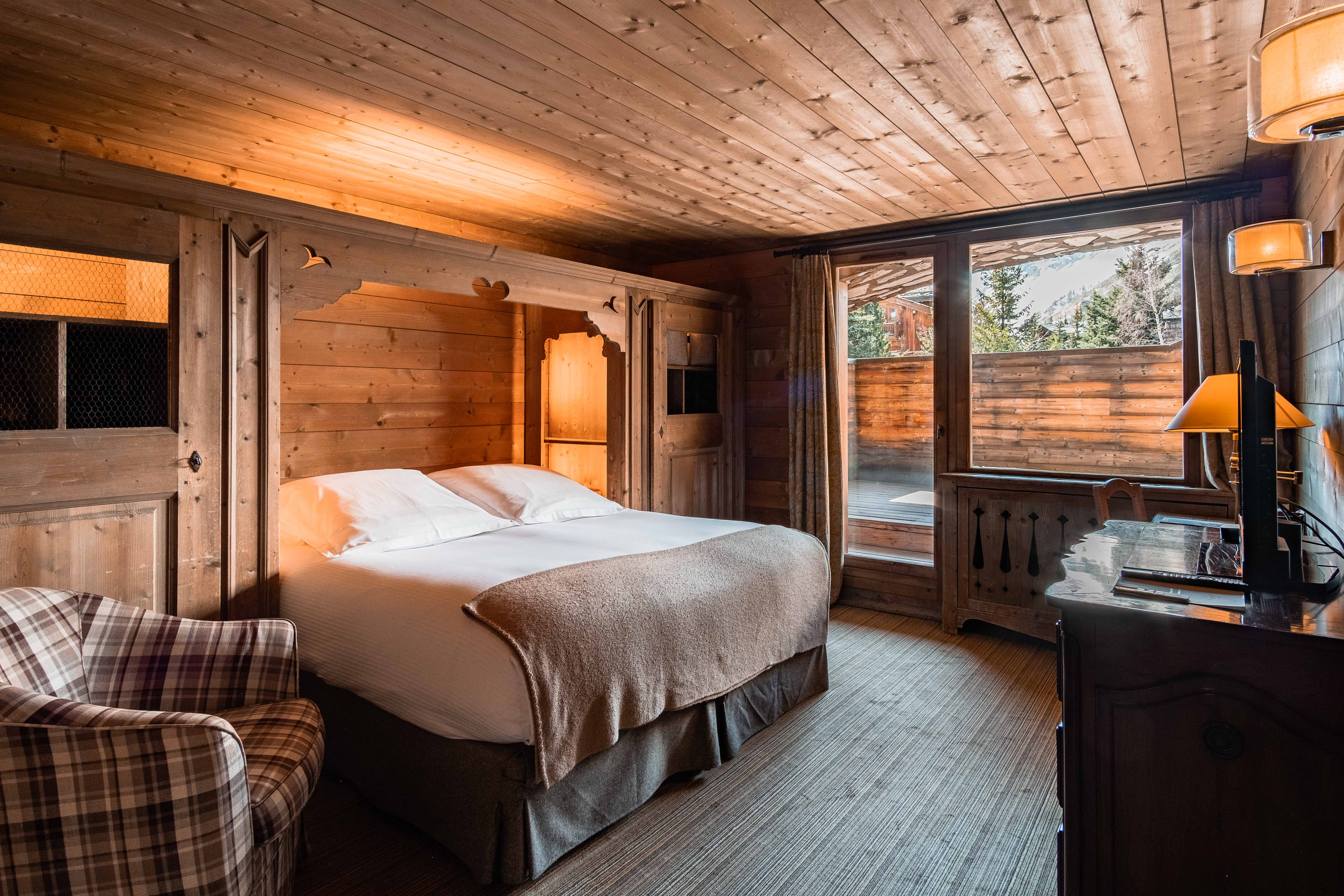 Suite Two Bedrooms with Views