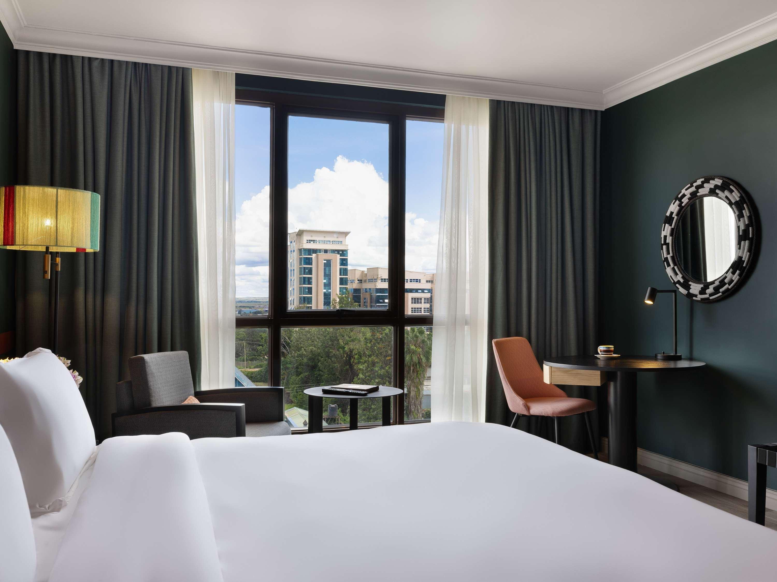 Double Executive King Bed