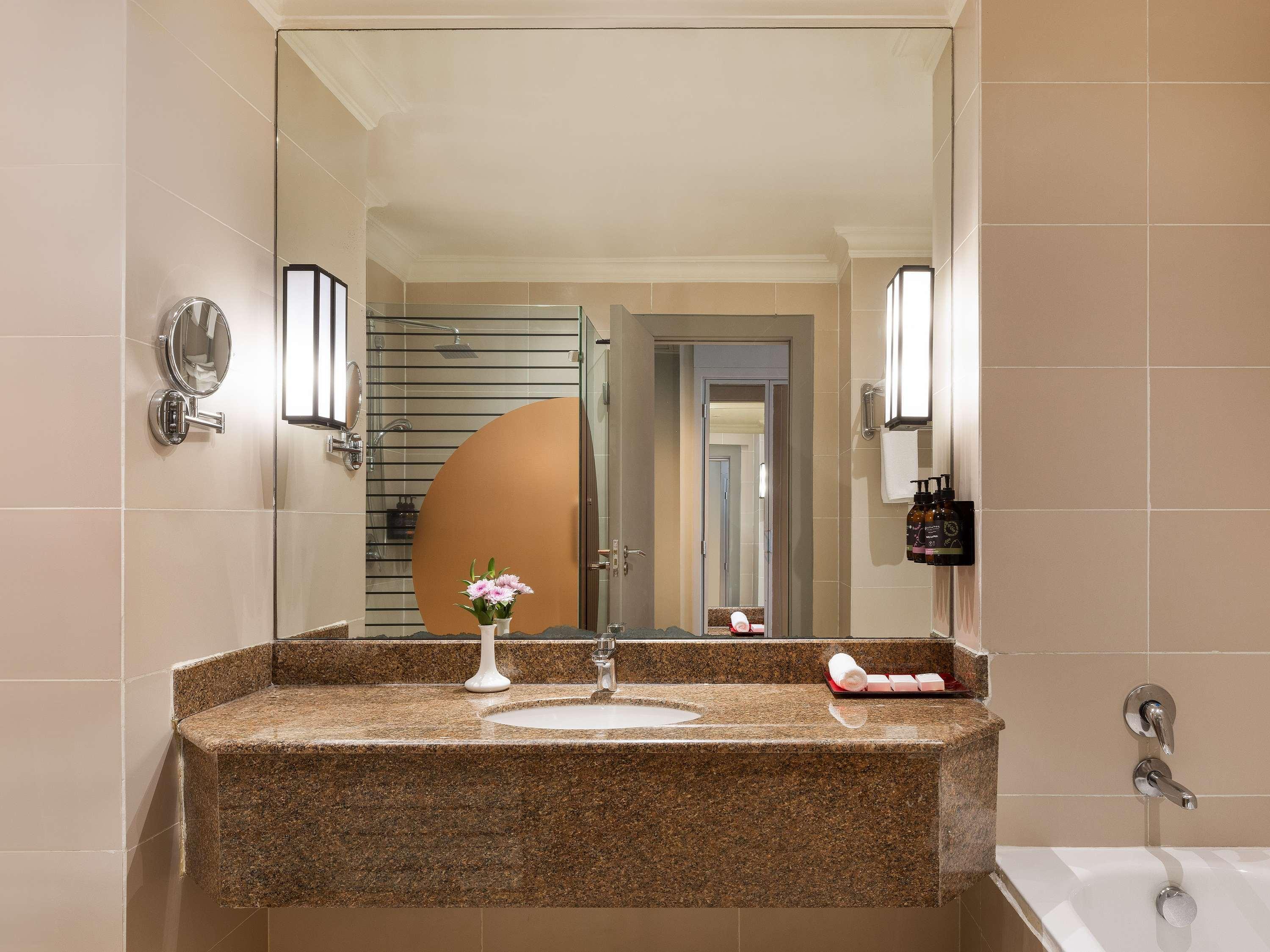 Double Superior King Bed