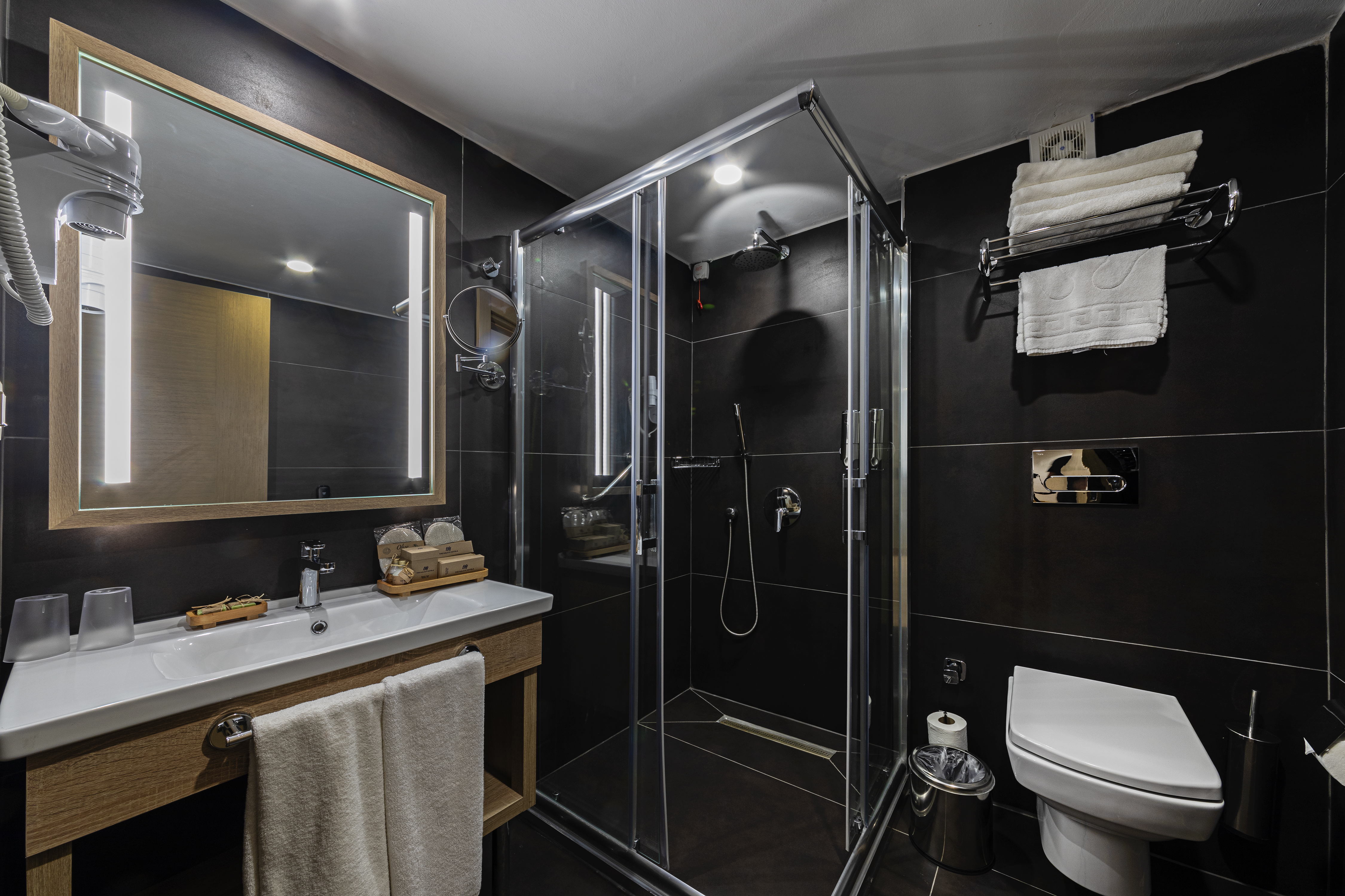 Family Room Land View