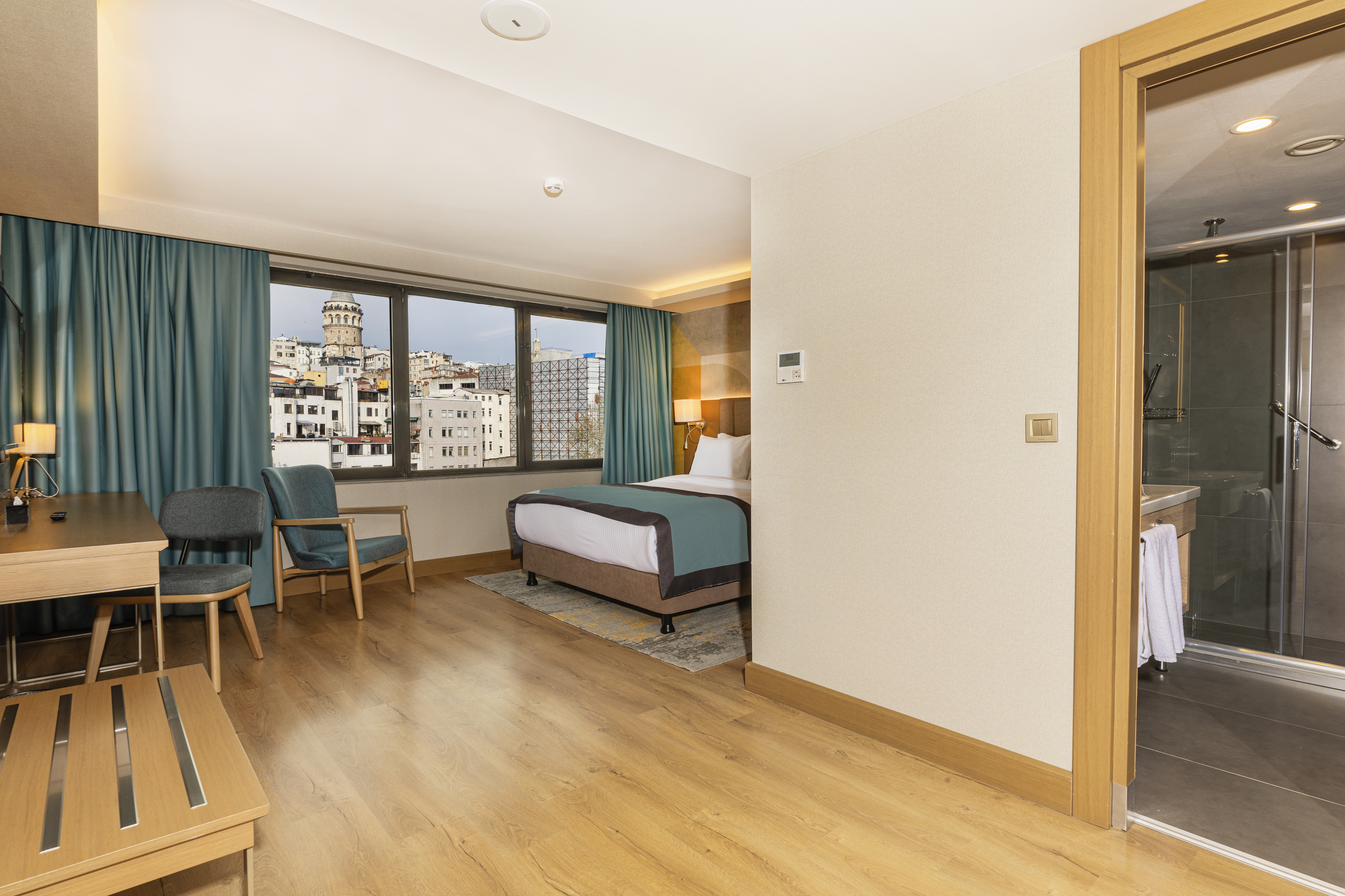 Double or Twin Standard