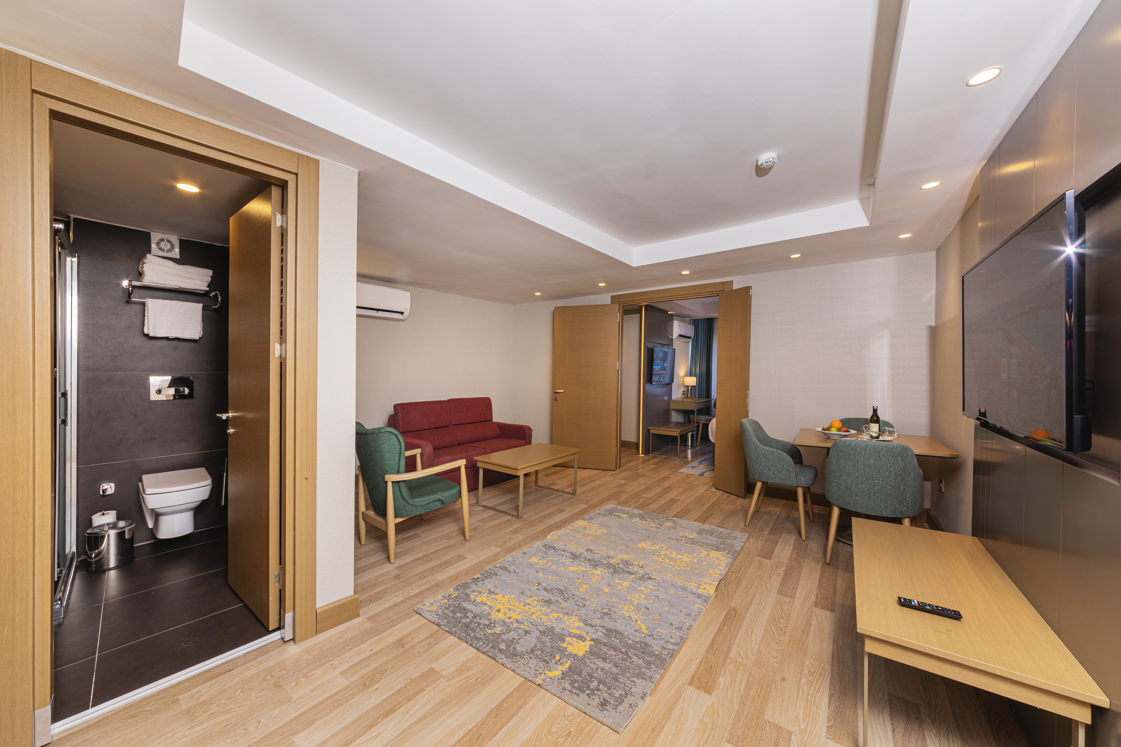 Family Room Land View