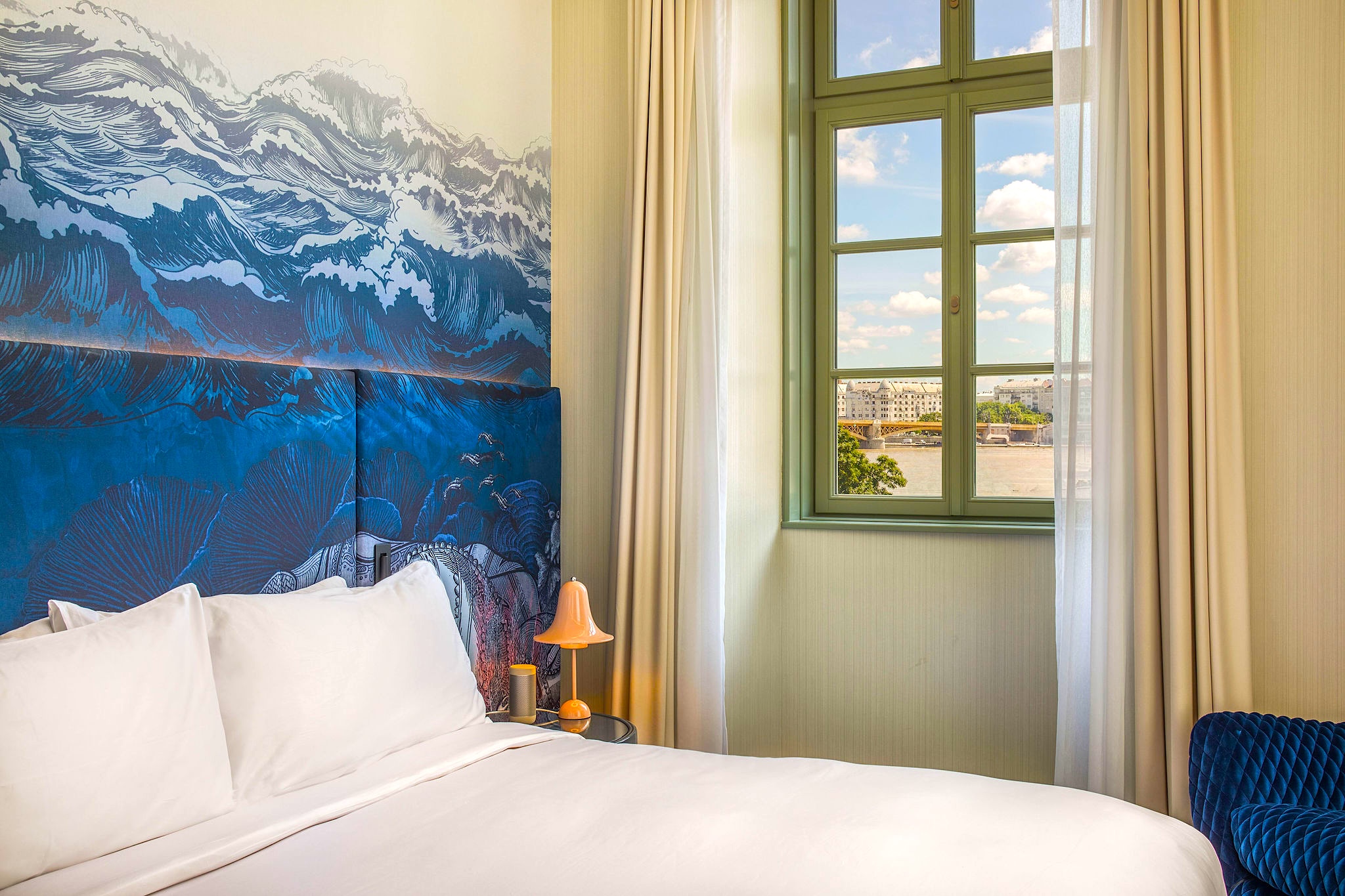 Double Premium with Views