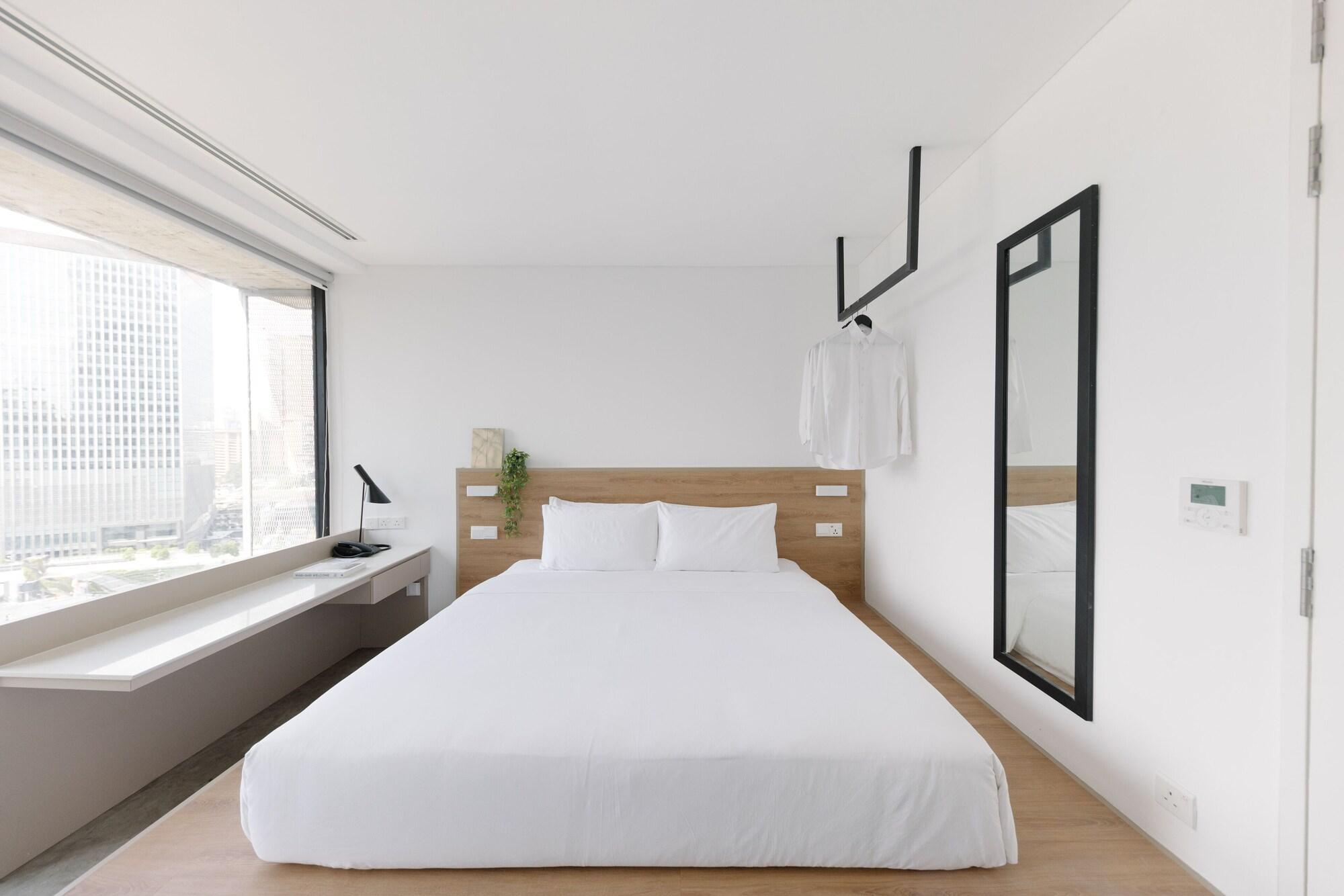 Double King Size Bed