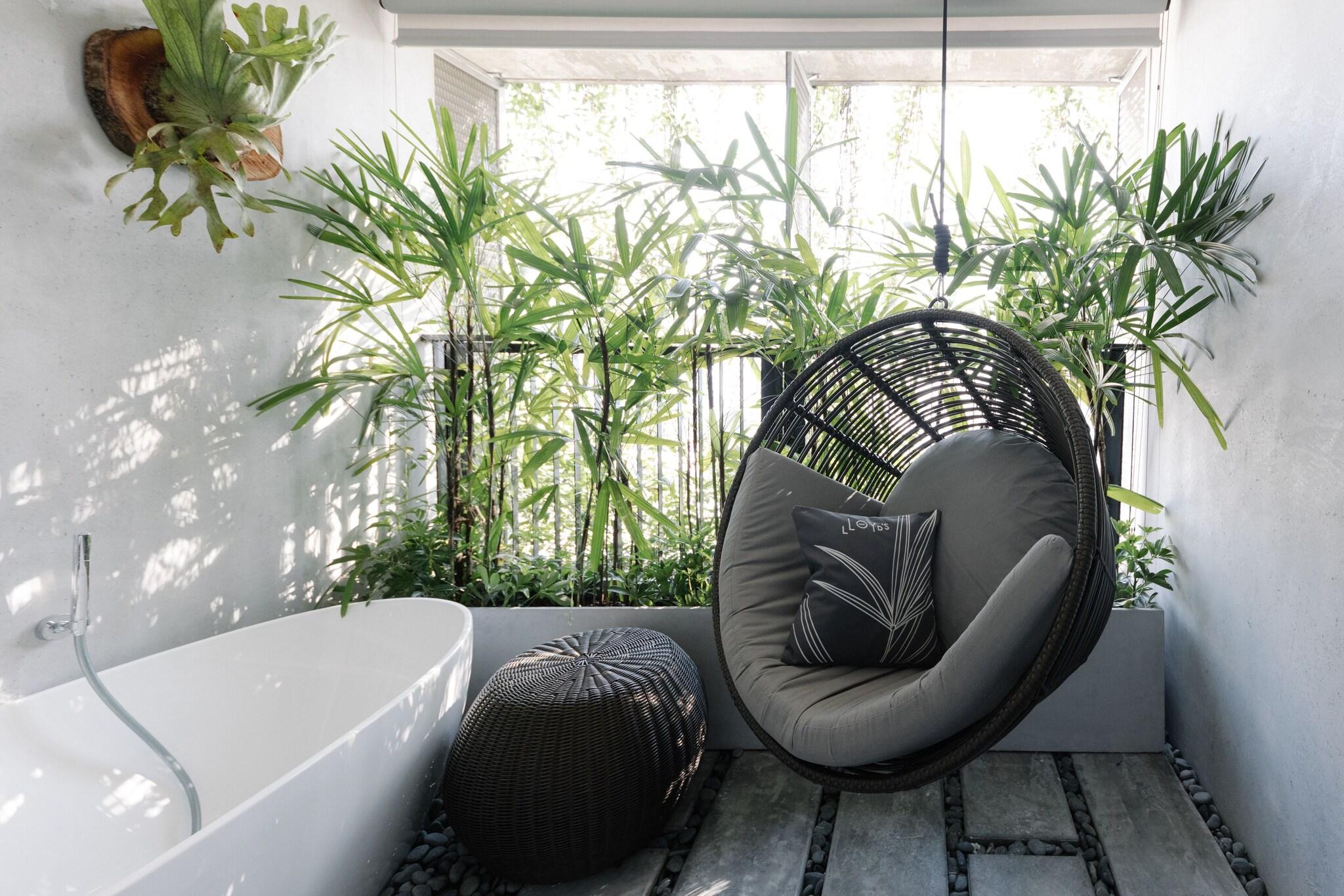 Double or Twin Executive