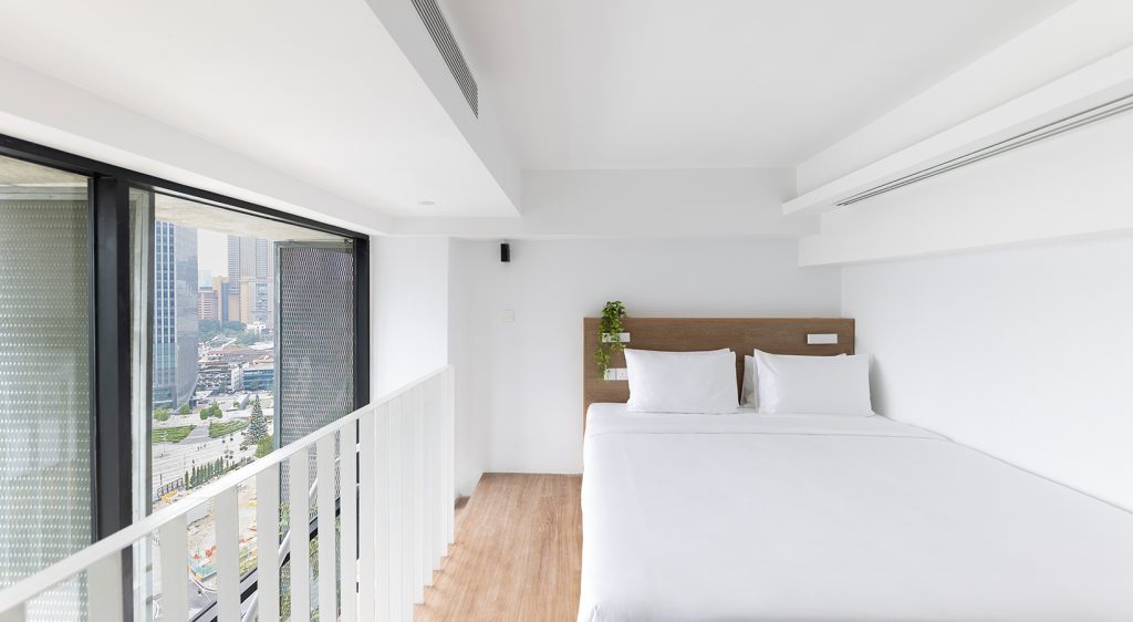 Double or Twin Standard