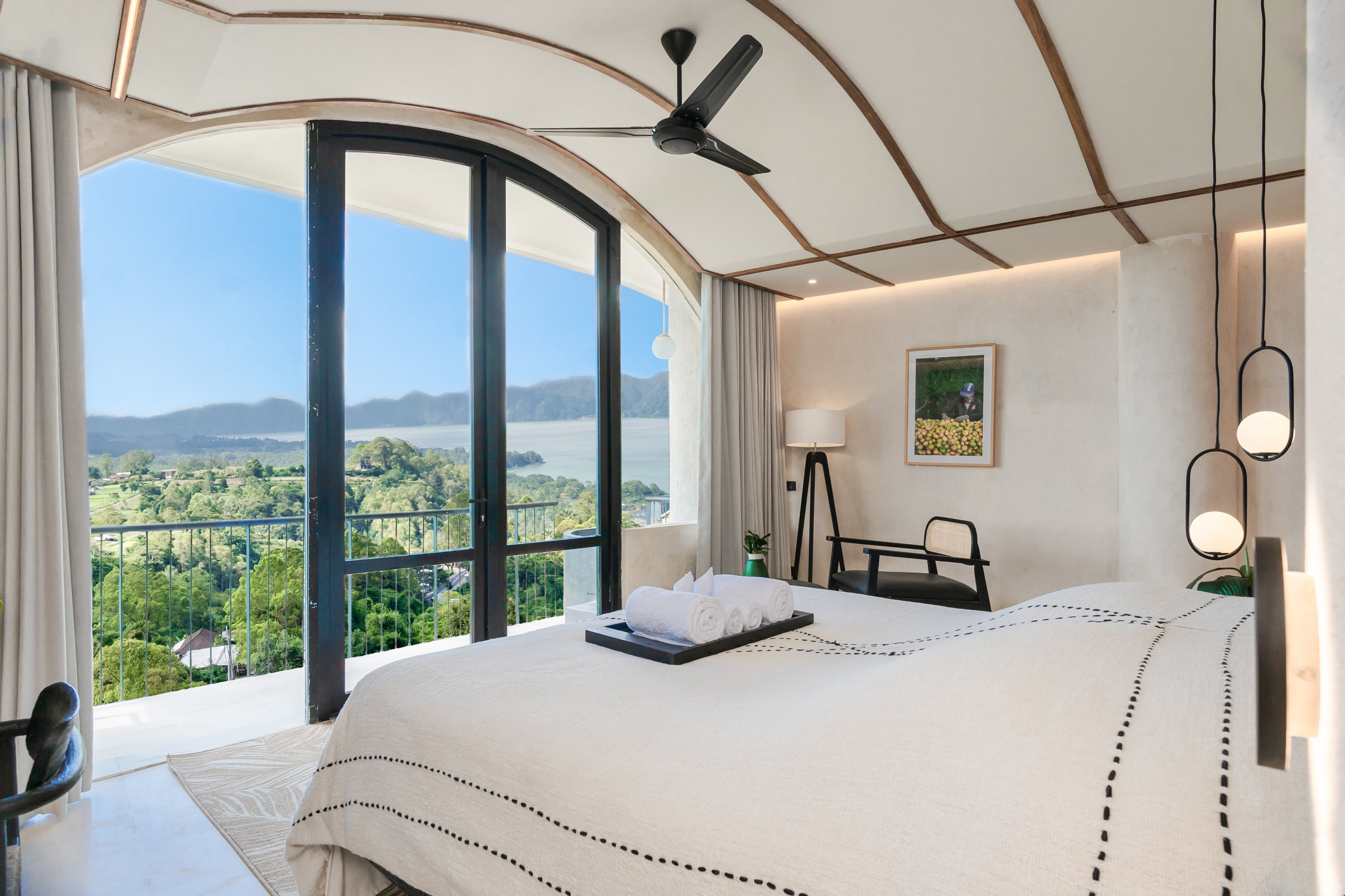 Suite with Views