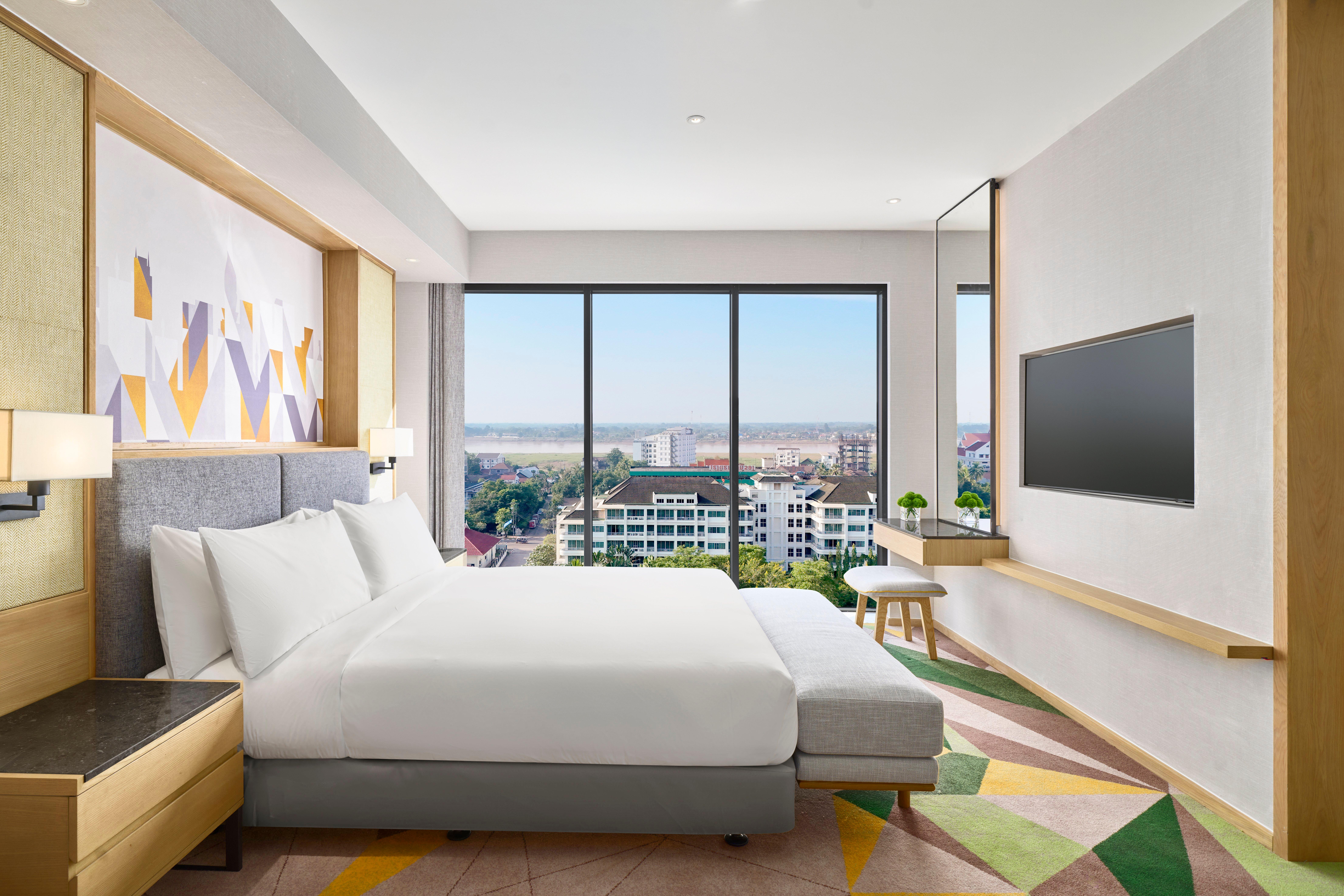 Suite with Kitchenette