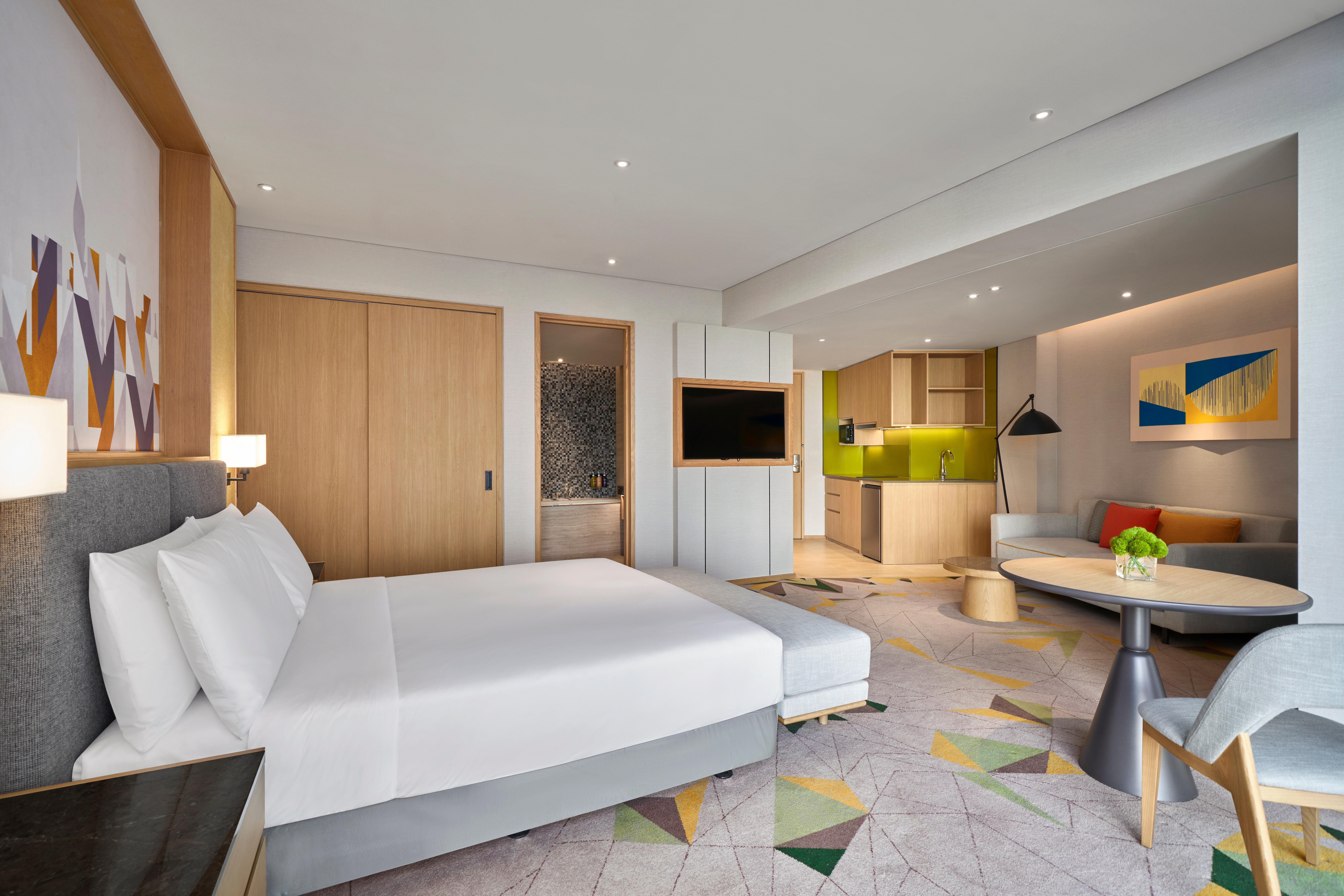 Suite with Kitchenette