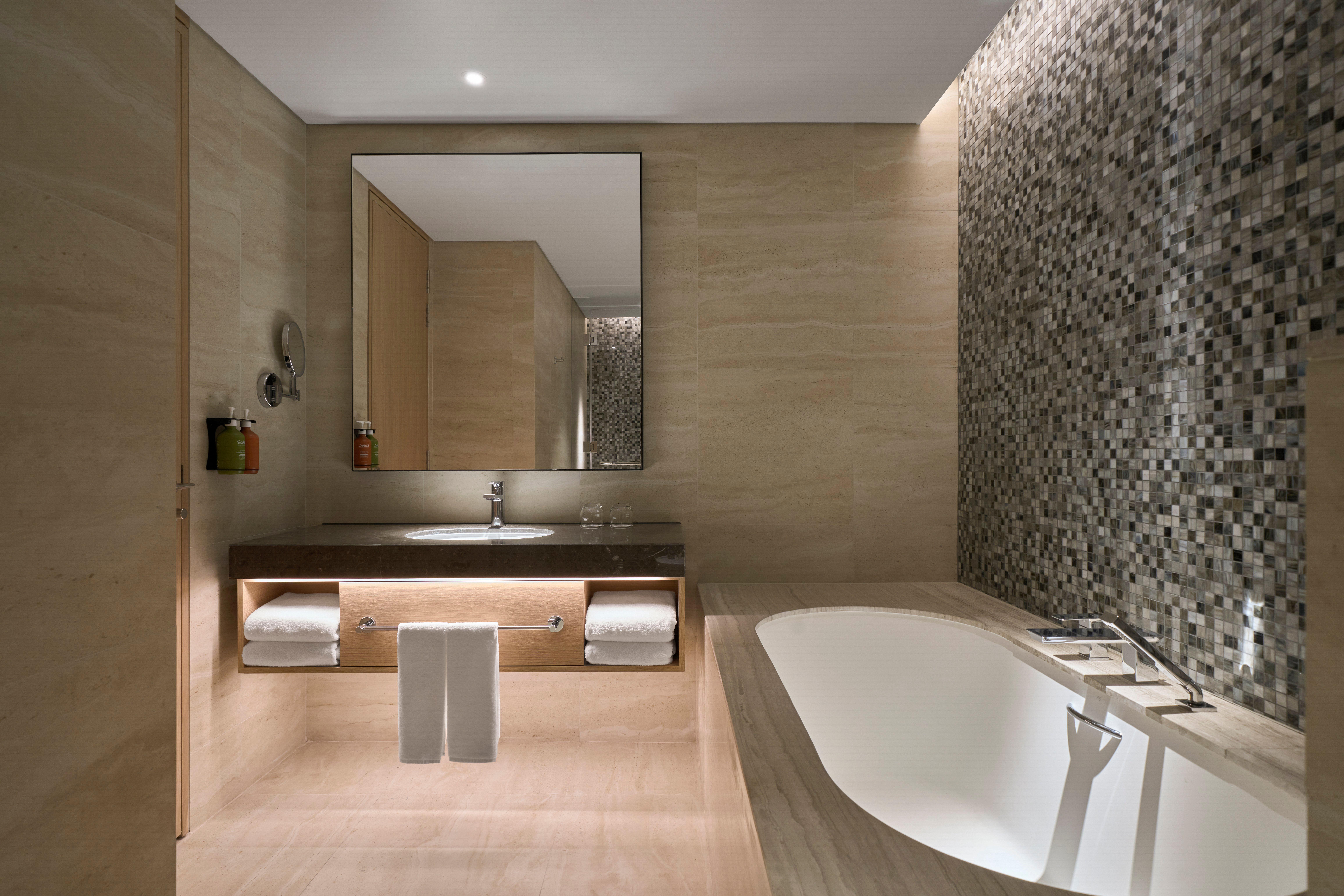 Suite with Kitchenette with Views