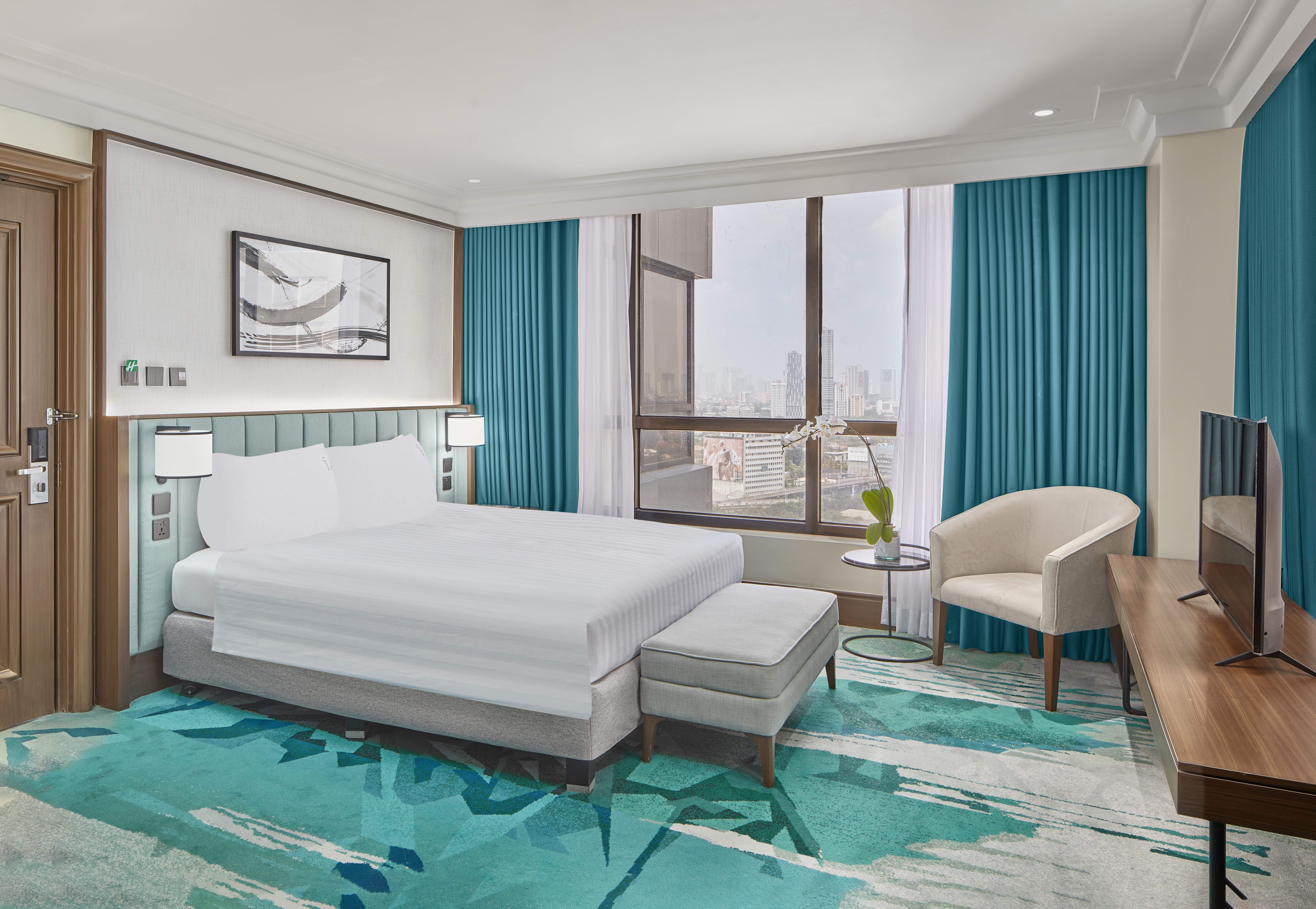 Double King Size Bed