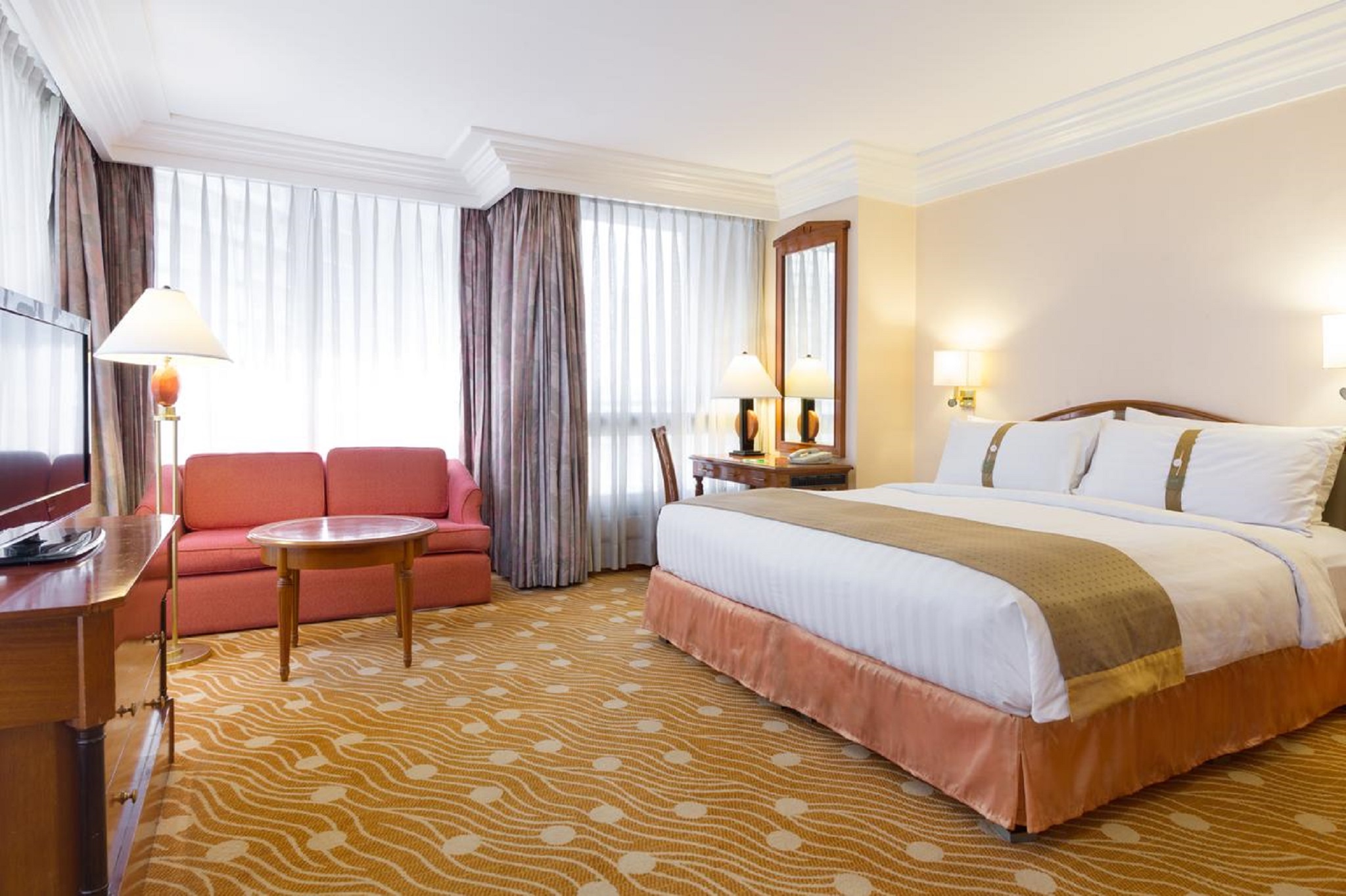 Double King Bed Non Smoking