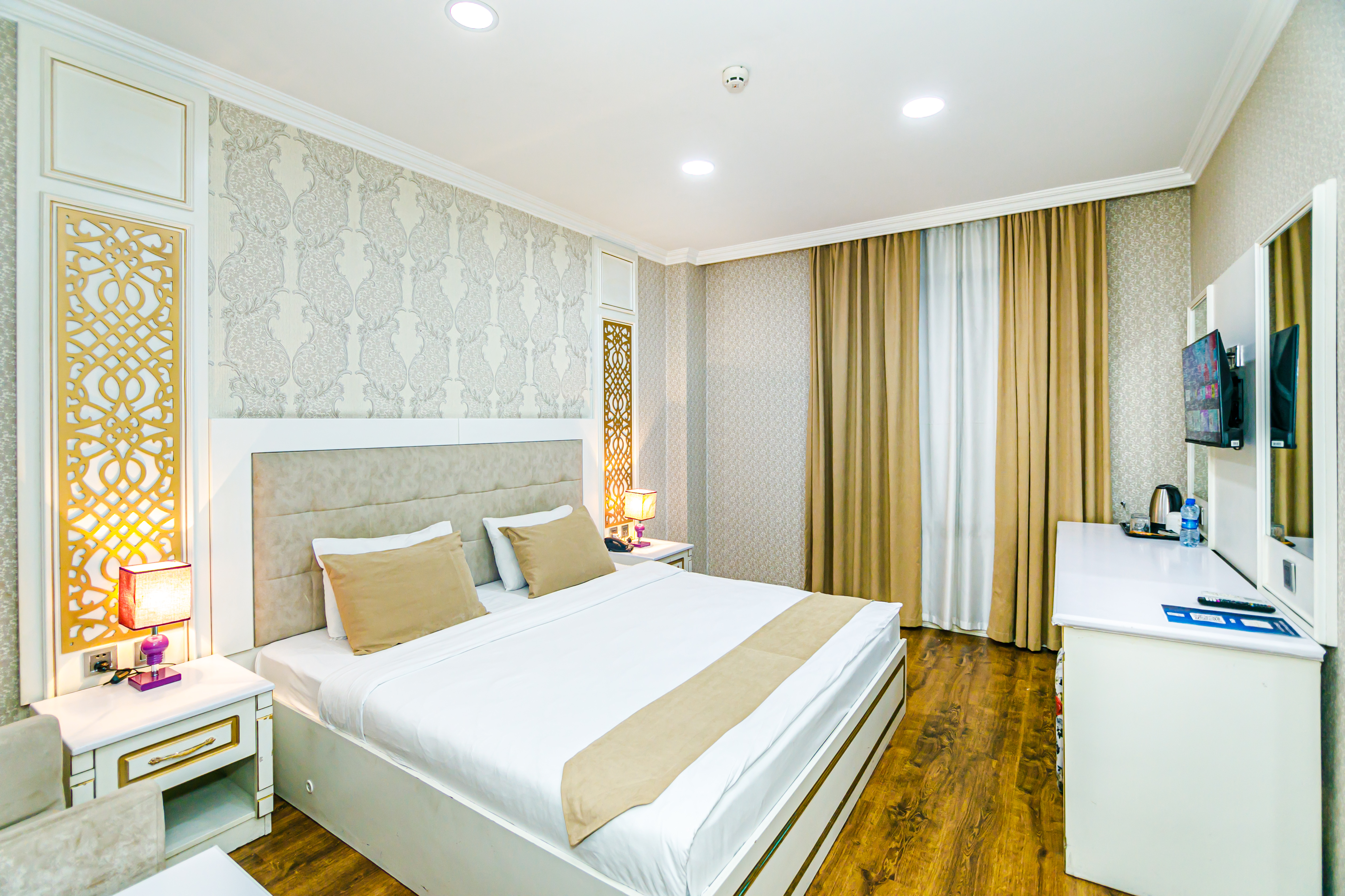 Double or Twin Standard