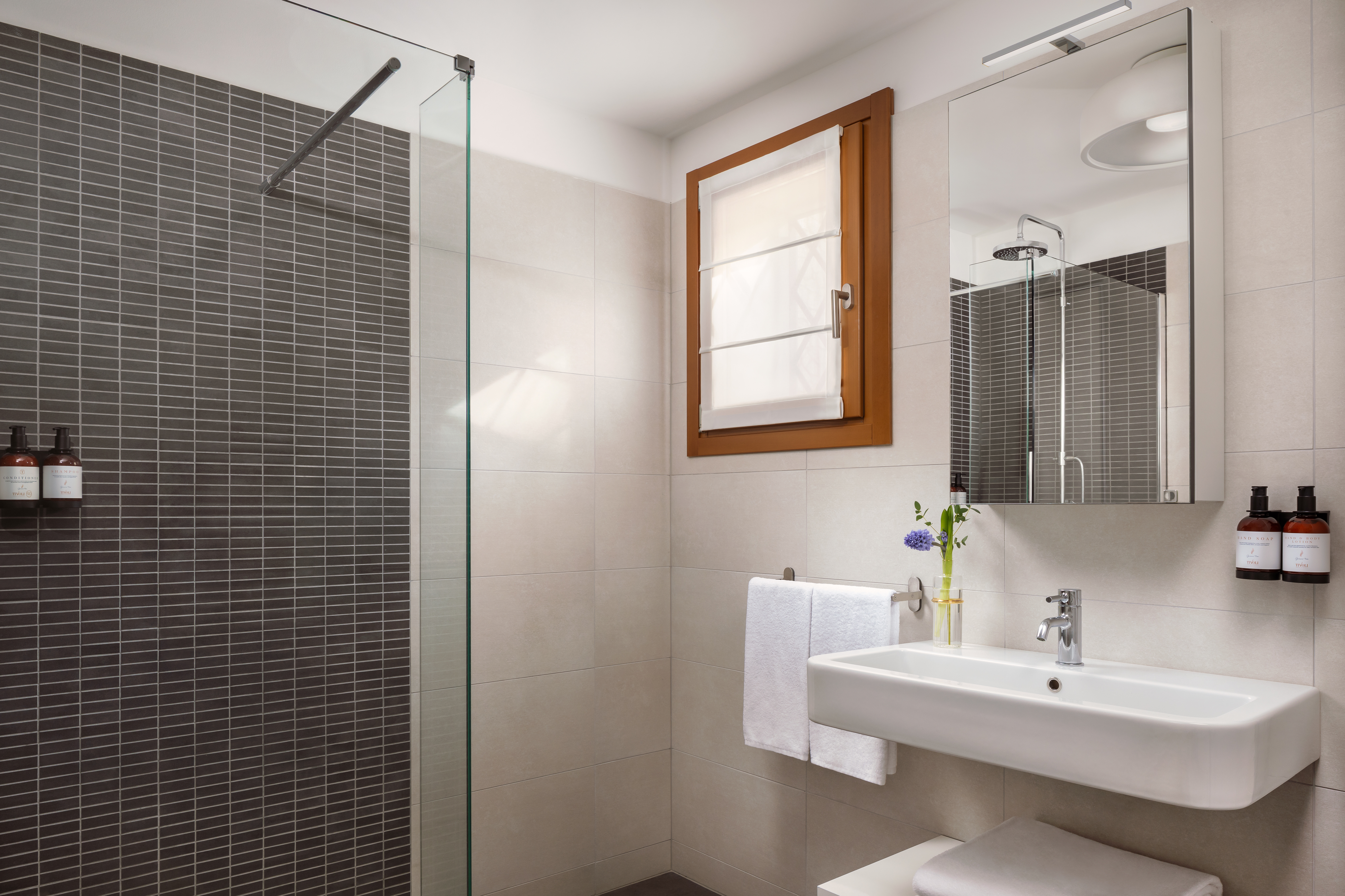 Apartment Capacity 4 Two Bedrooms