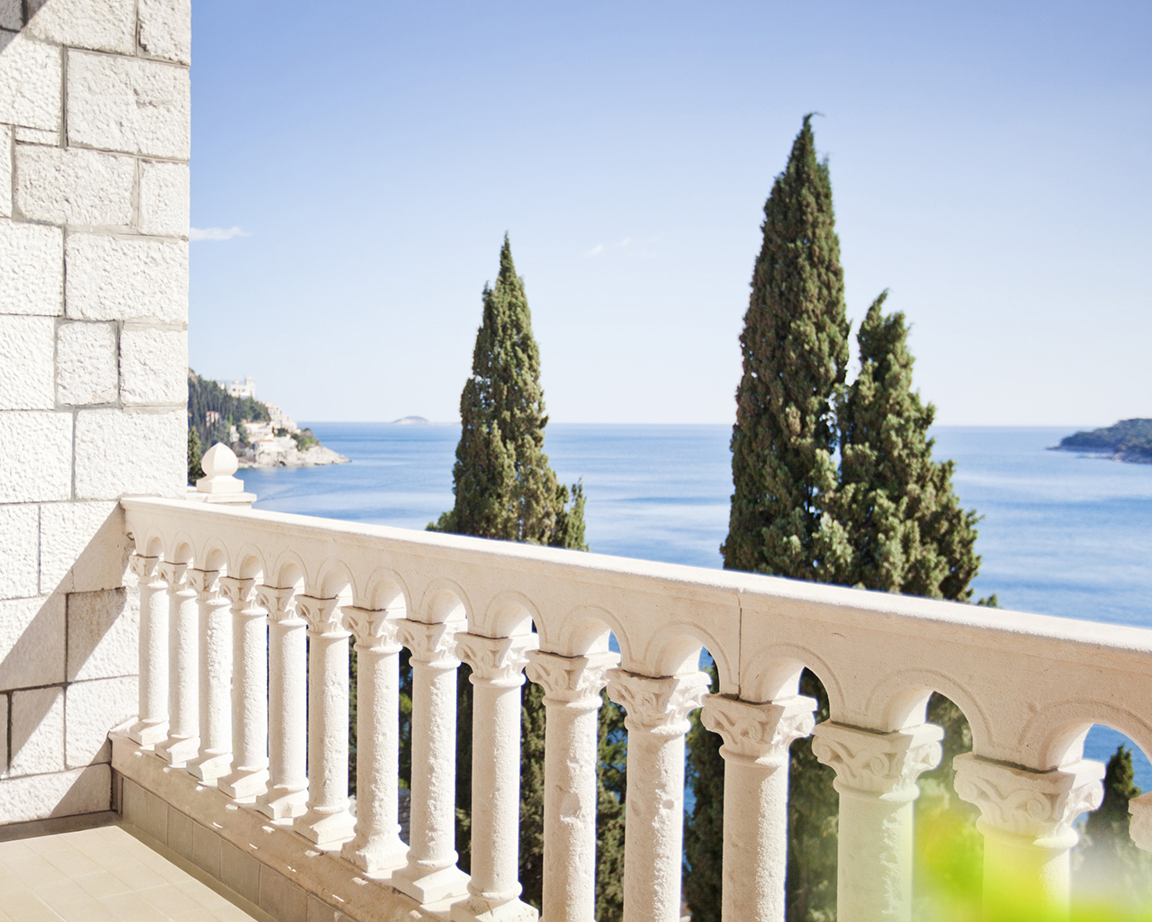 Room Deluxe Sea View with Balcony