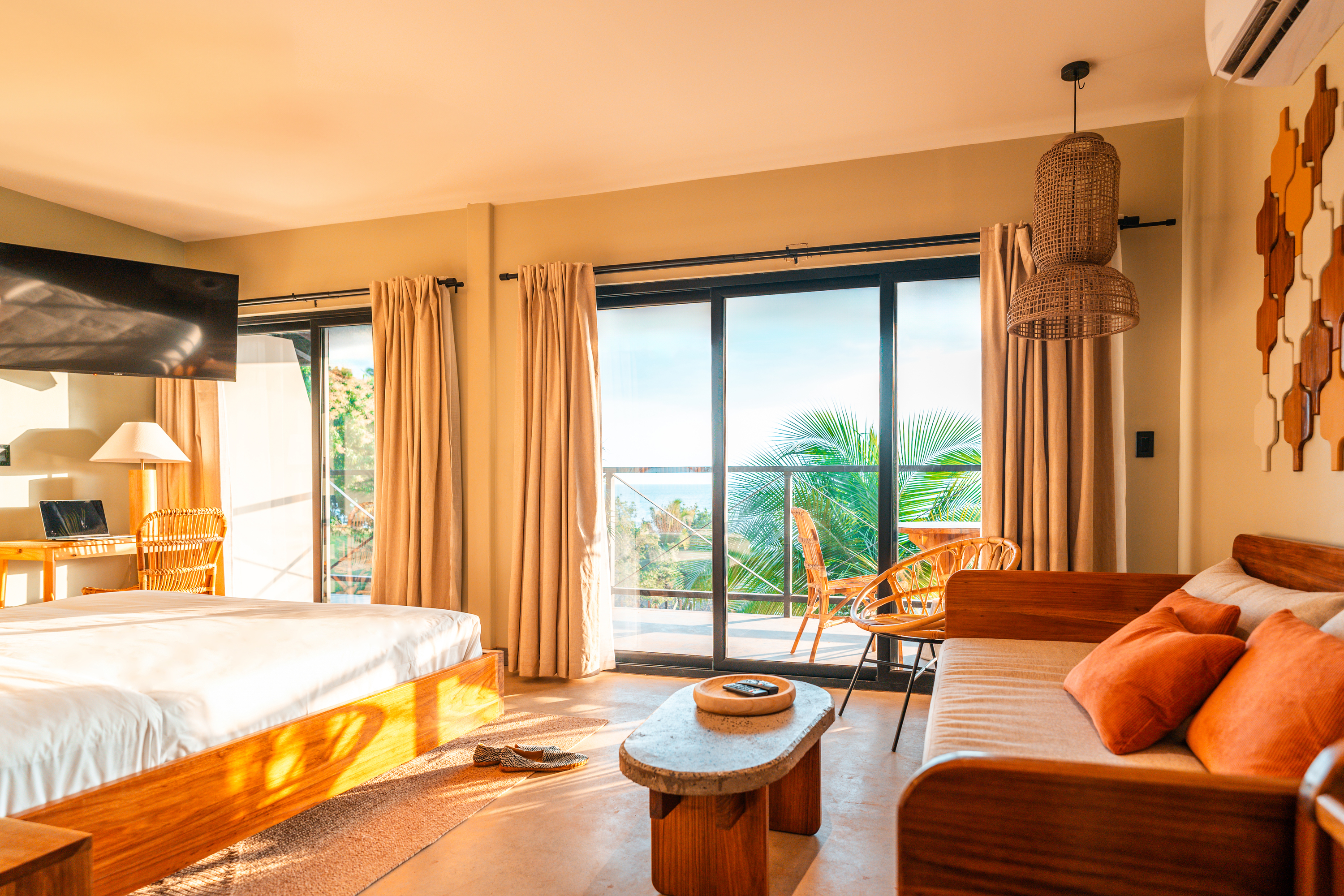 Double Superior King Bed