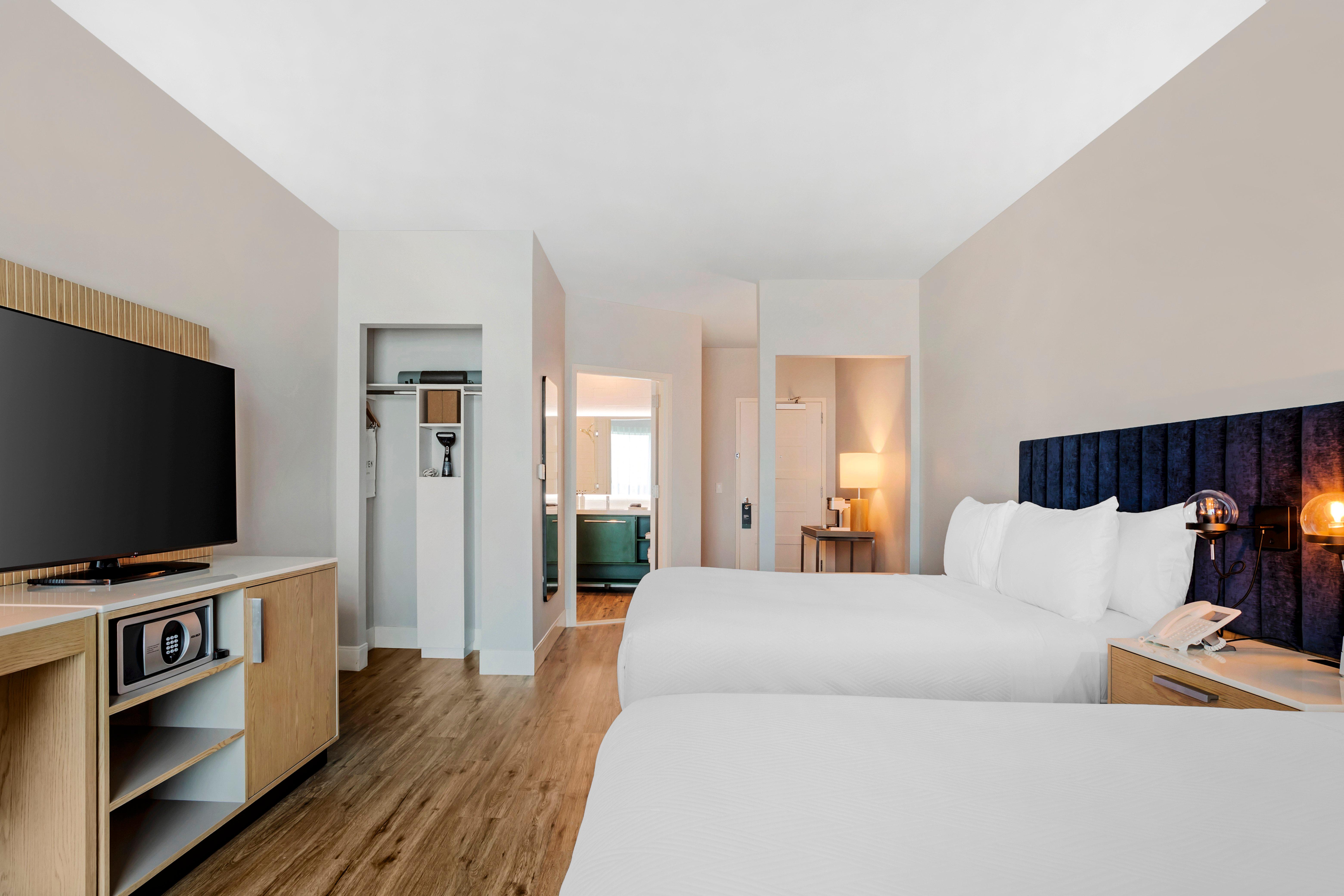 Quadruple Accessible-two Queen Beds