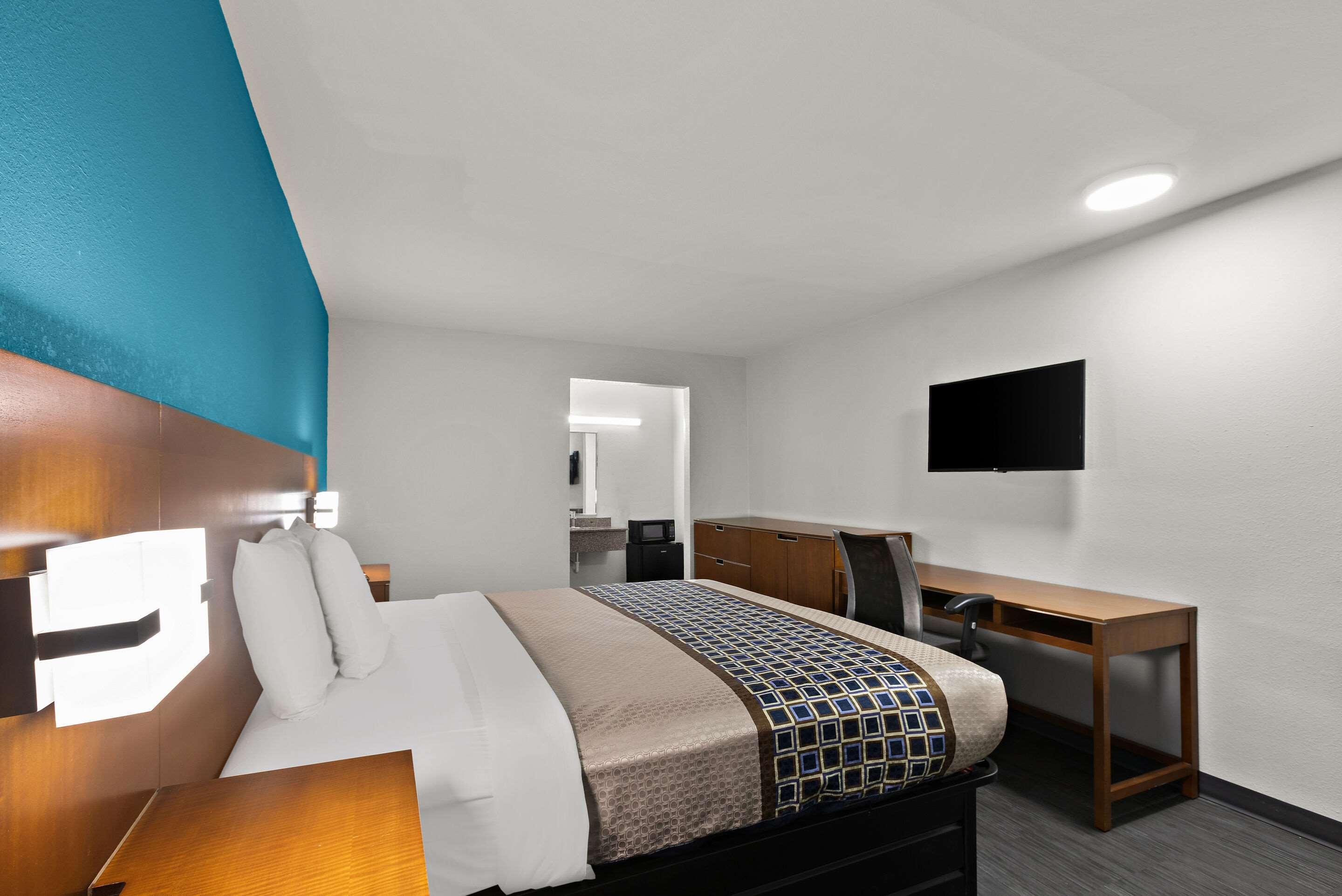 Double King Size Bed