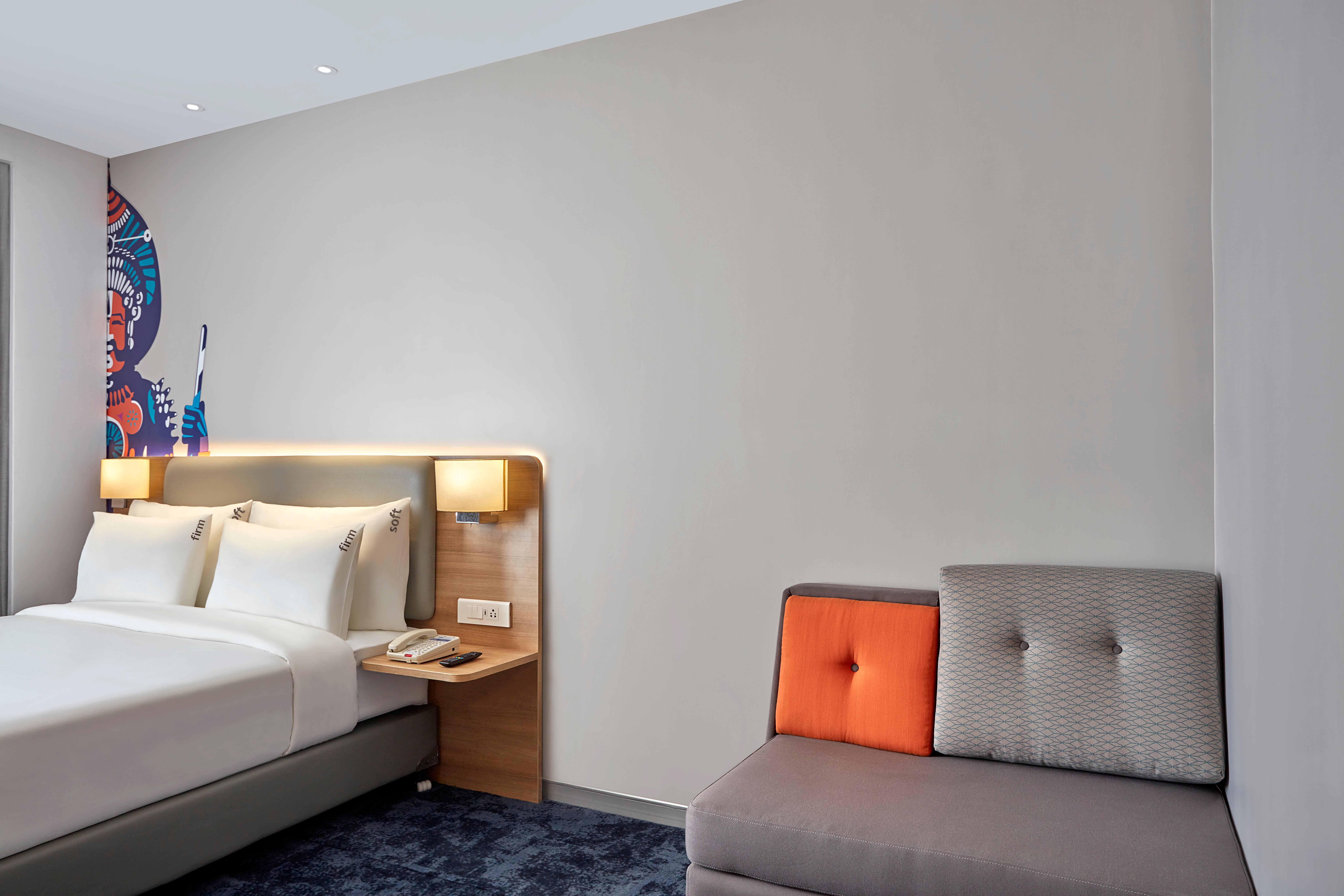 Suite Queen Size Bed