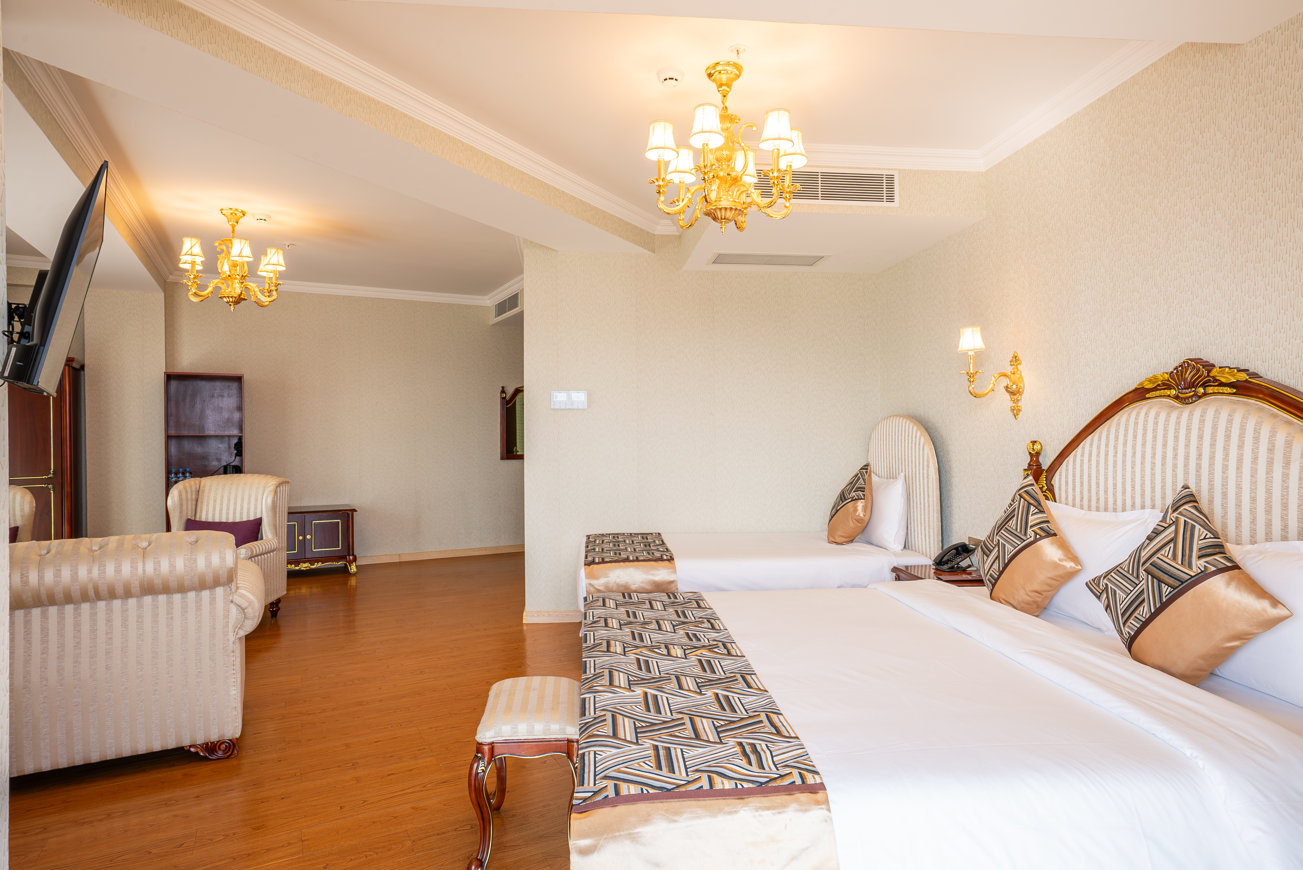 Suite One Bedroom One Bathroom