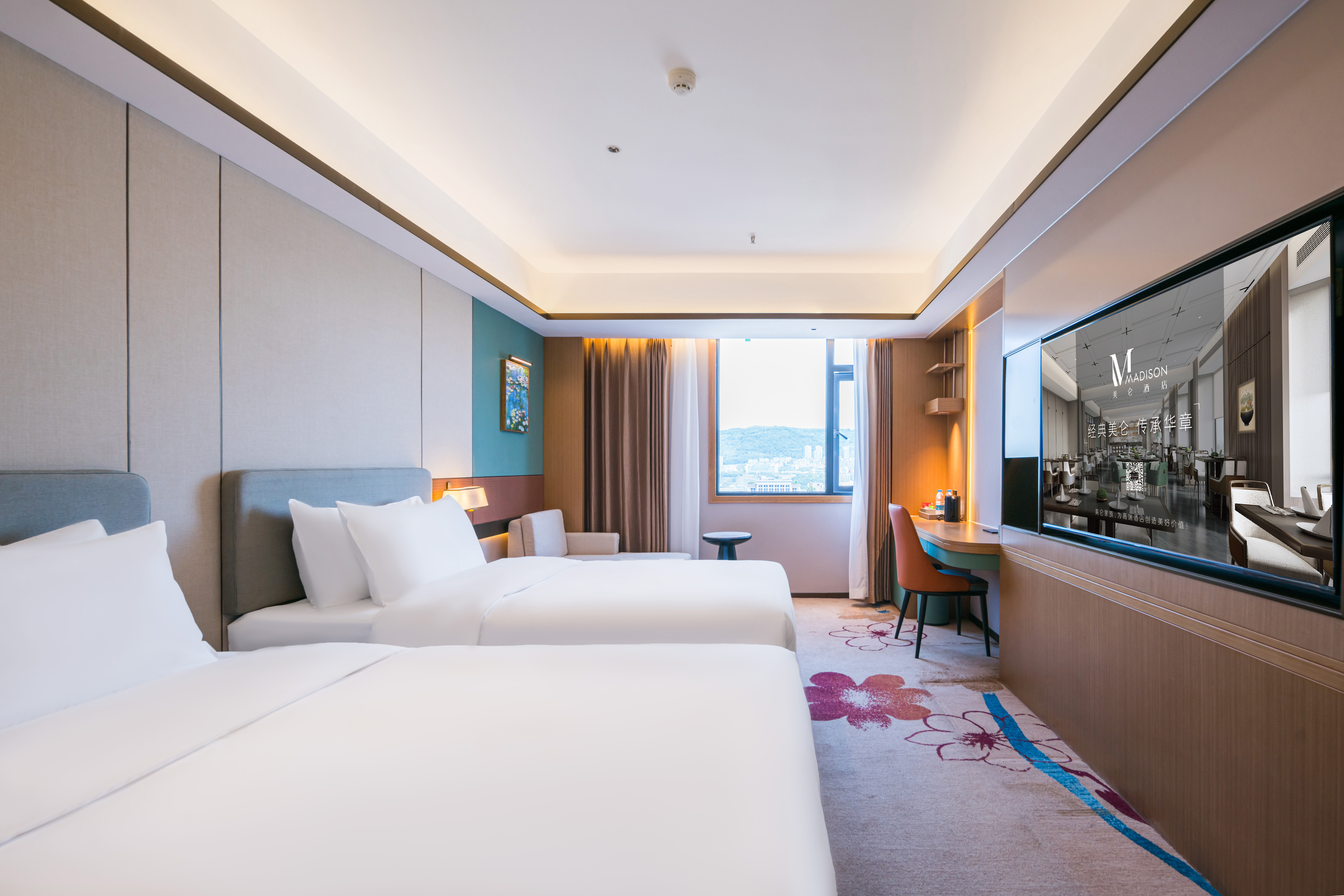 Twin Deluxe River View