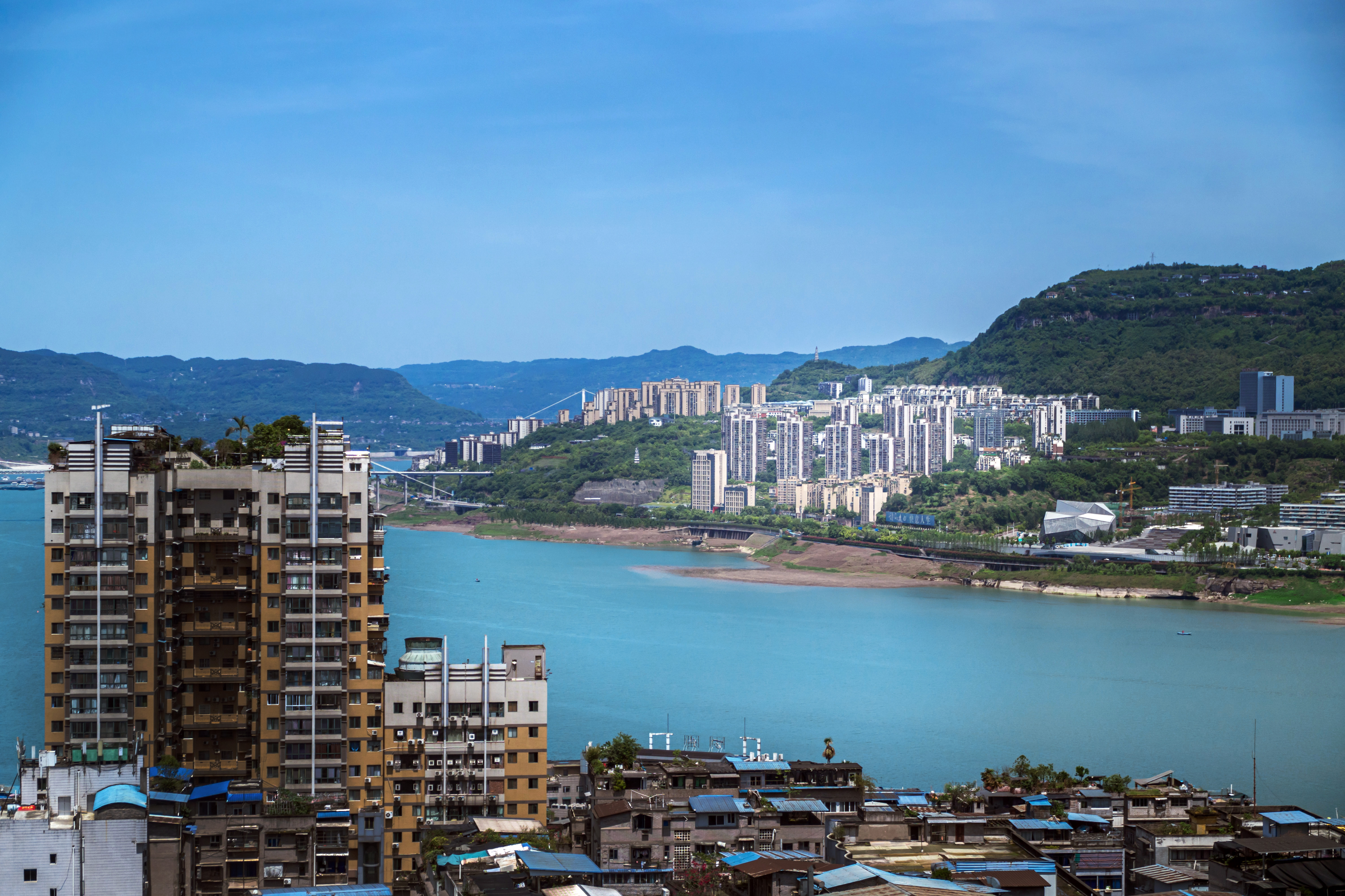 Twin Deluxe River View