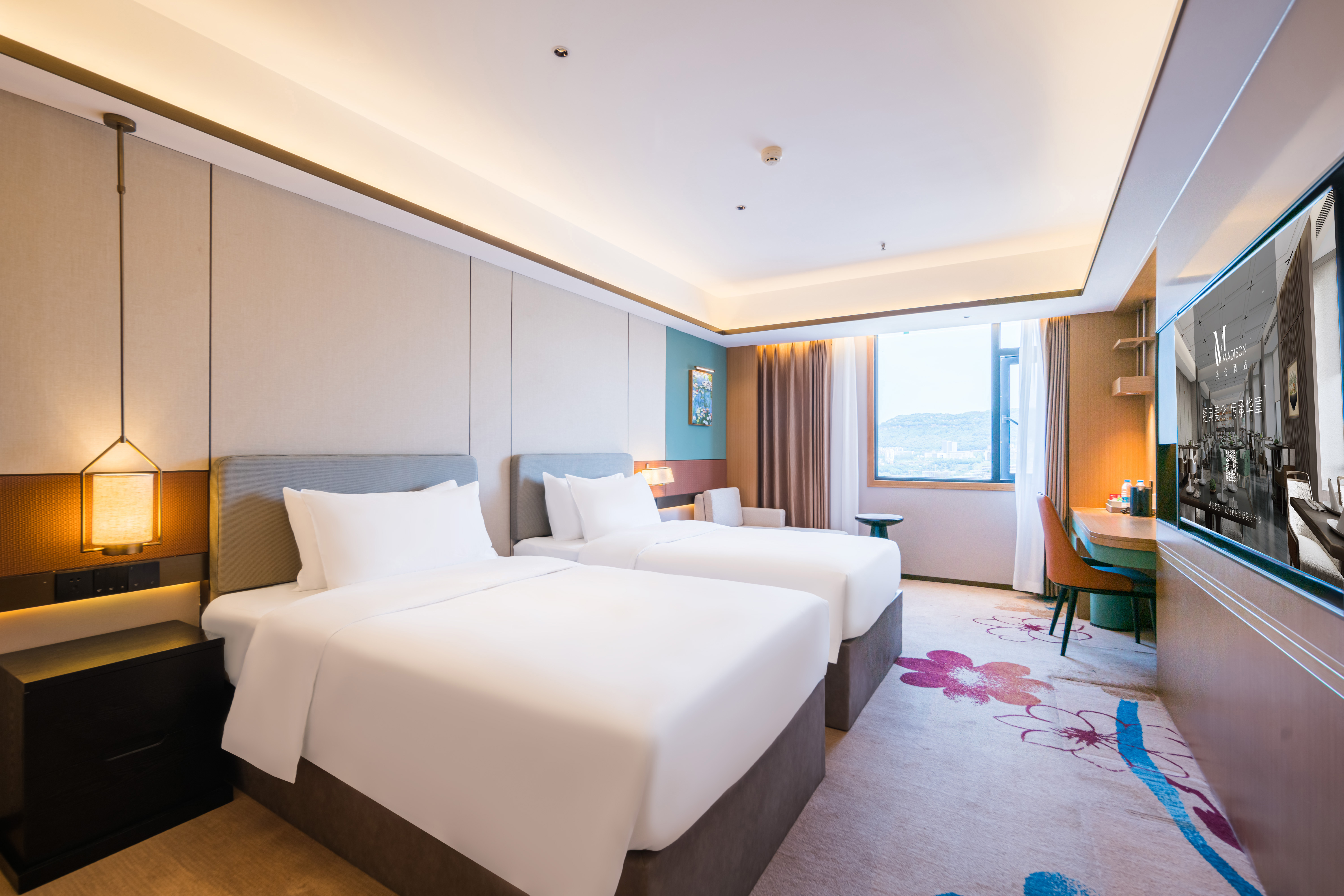 Twin Deluxe River View