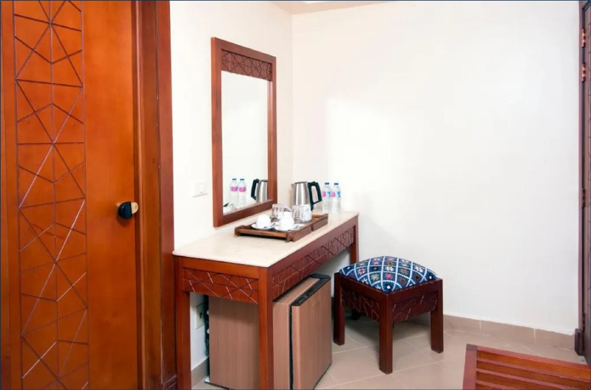 Double or Twin Side Sea View