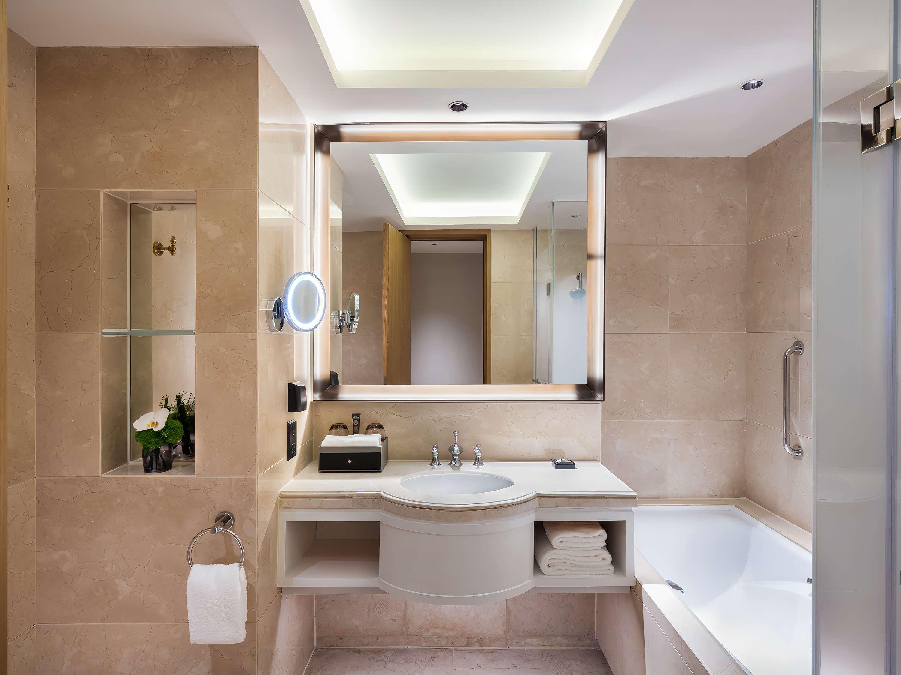 Double Superior Garden View