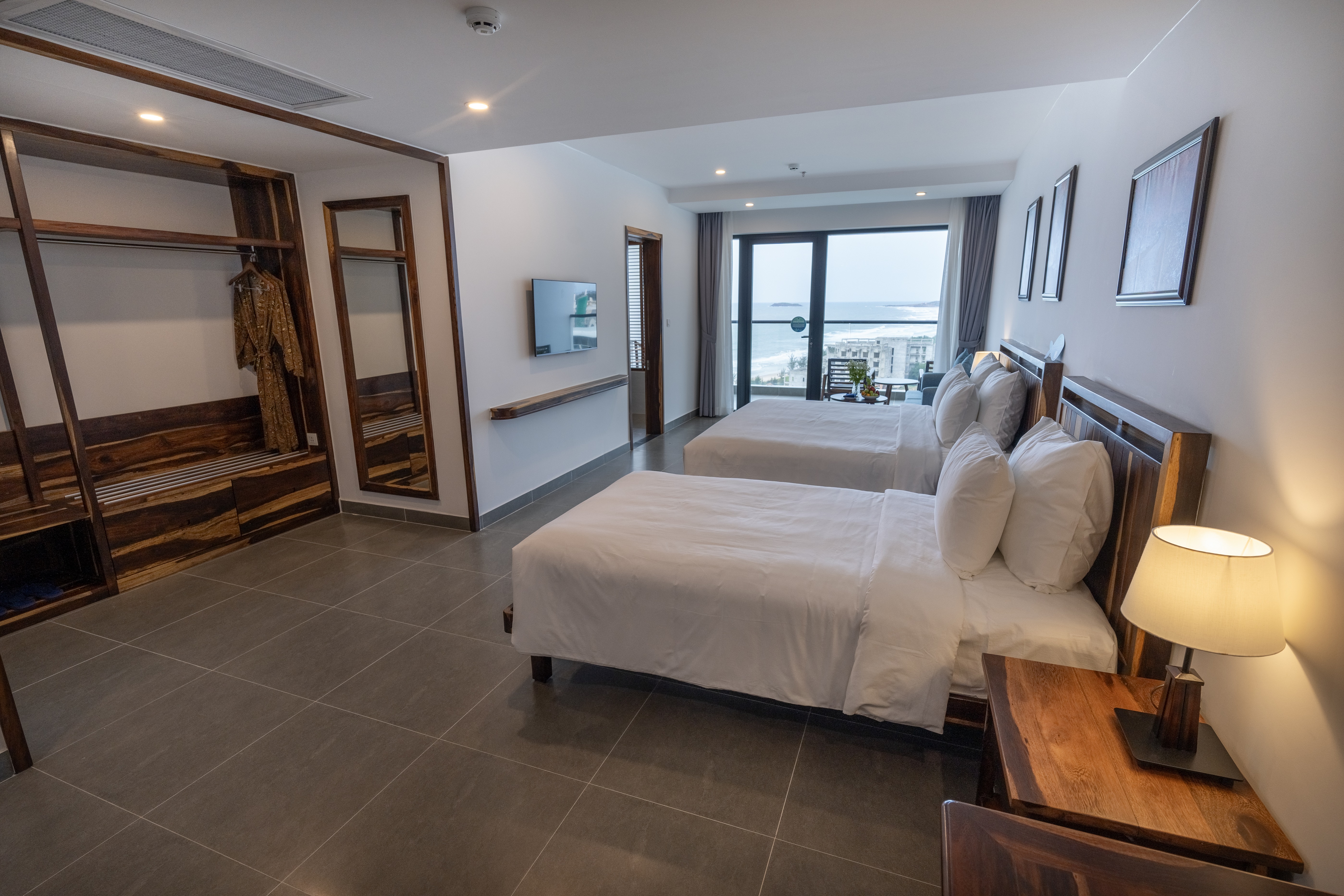 Double or Twin Grand