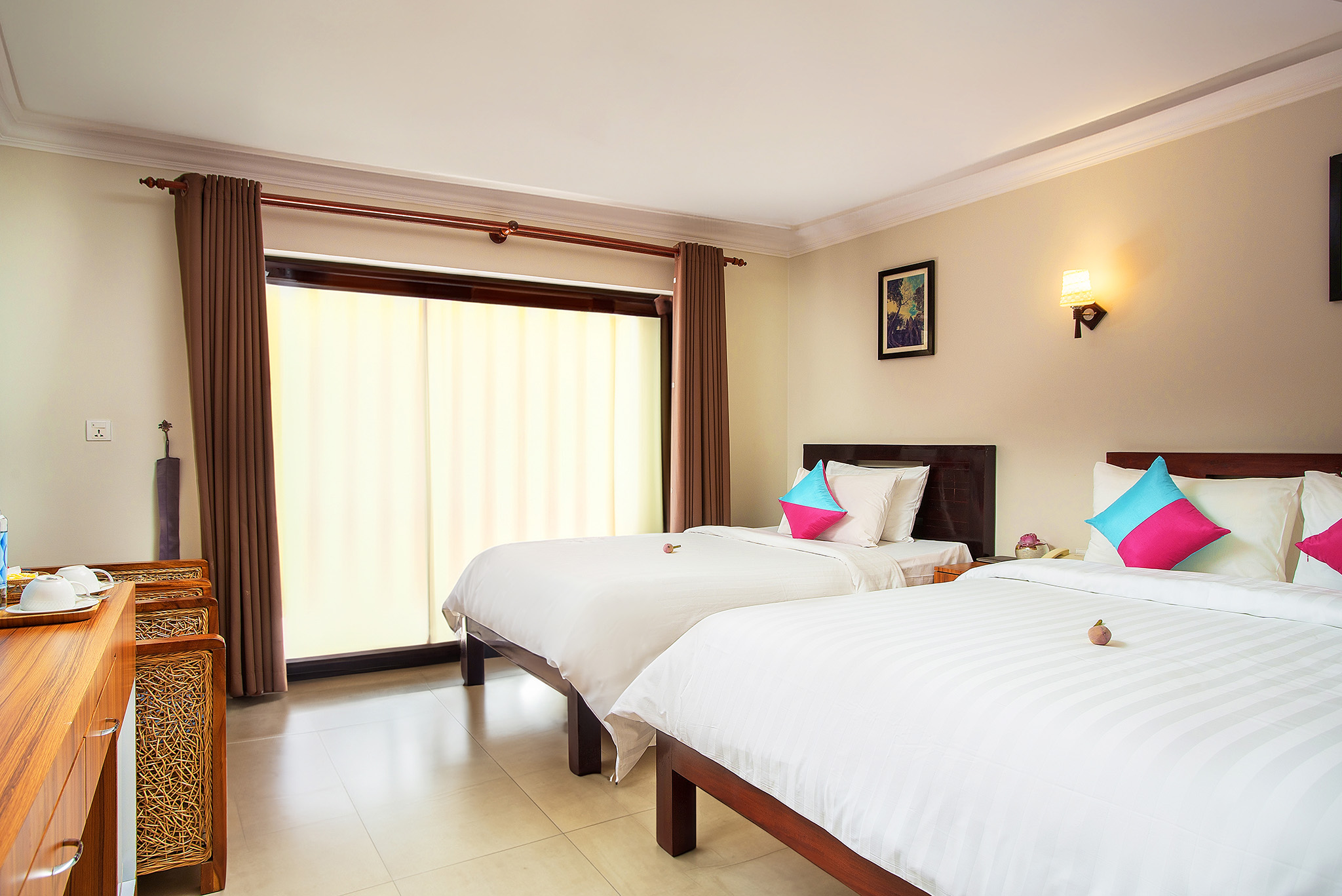 Family Room Deluxe with Views