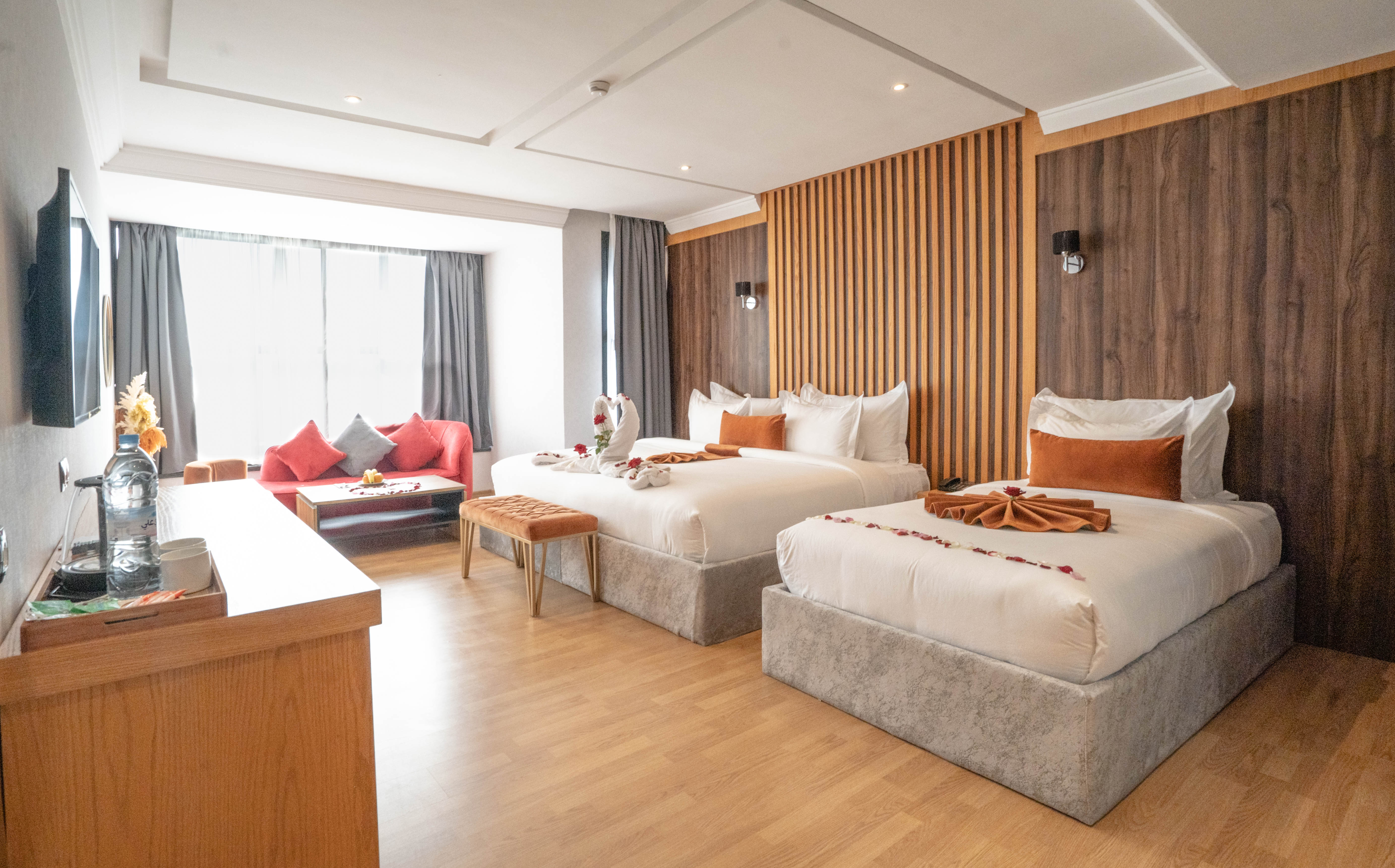 Junior Suite King Size Bed