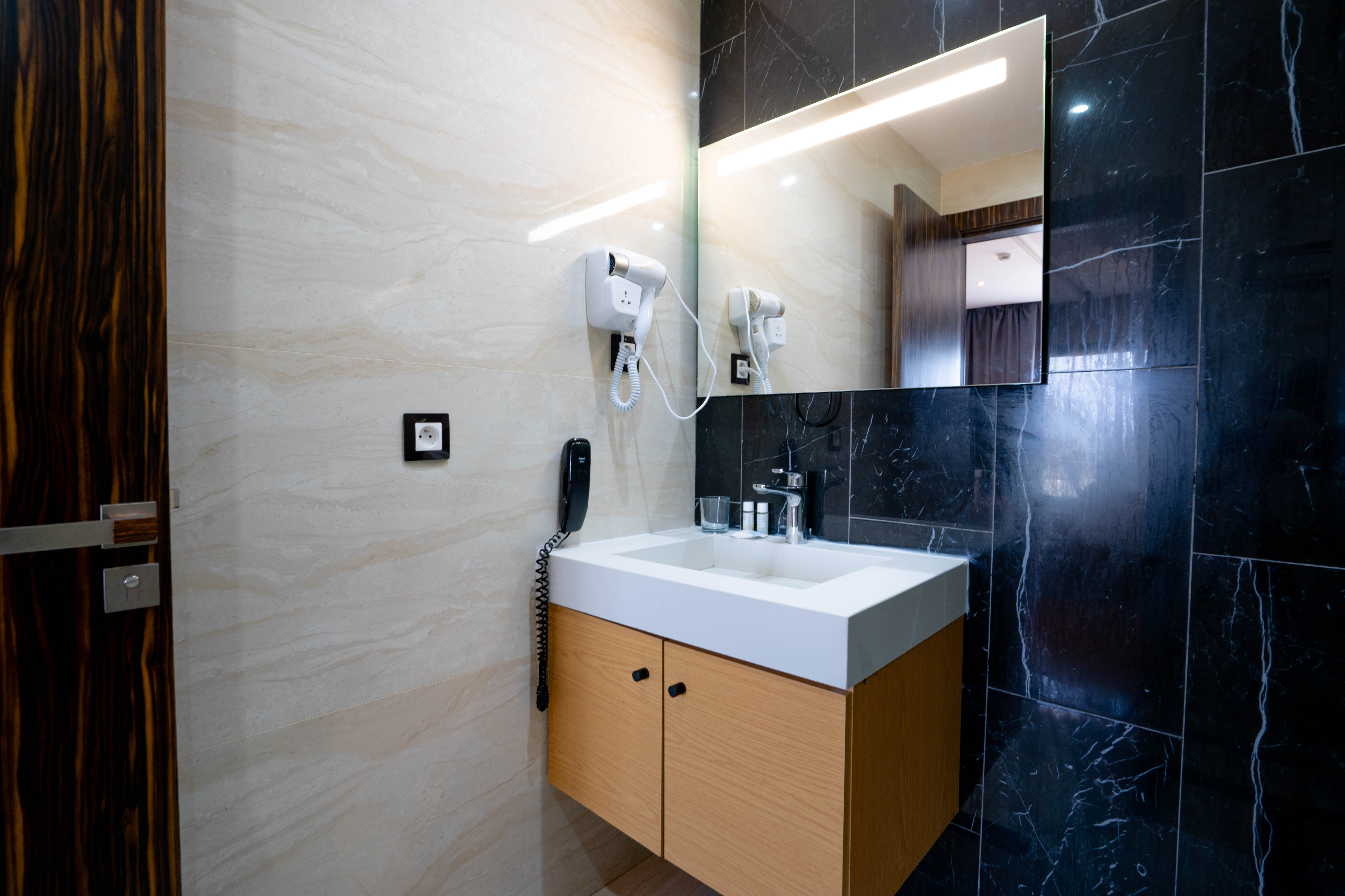 Junior Suite King Size Bed