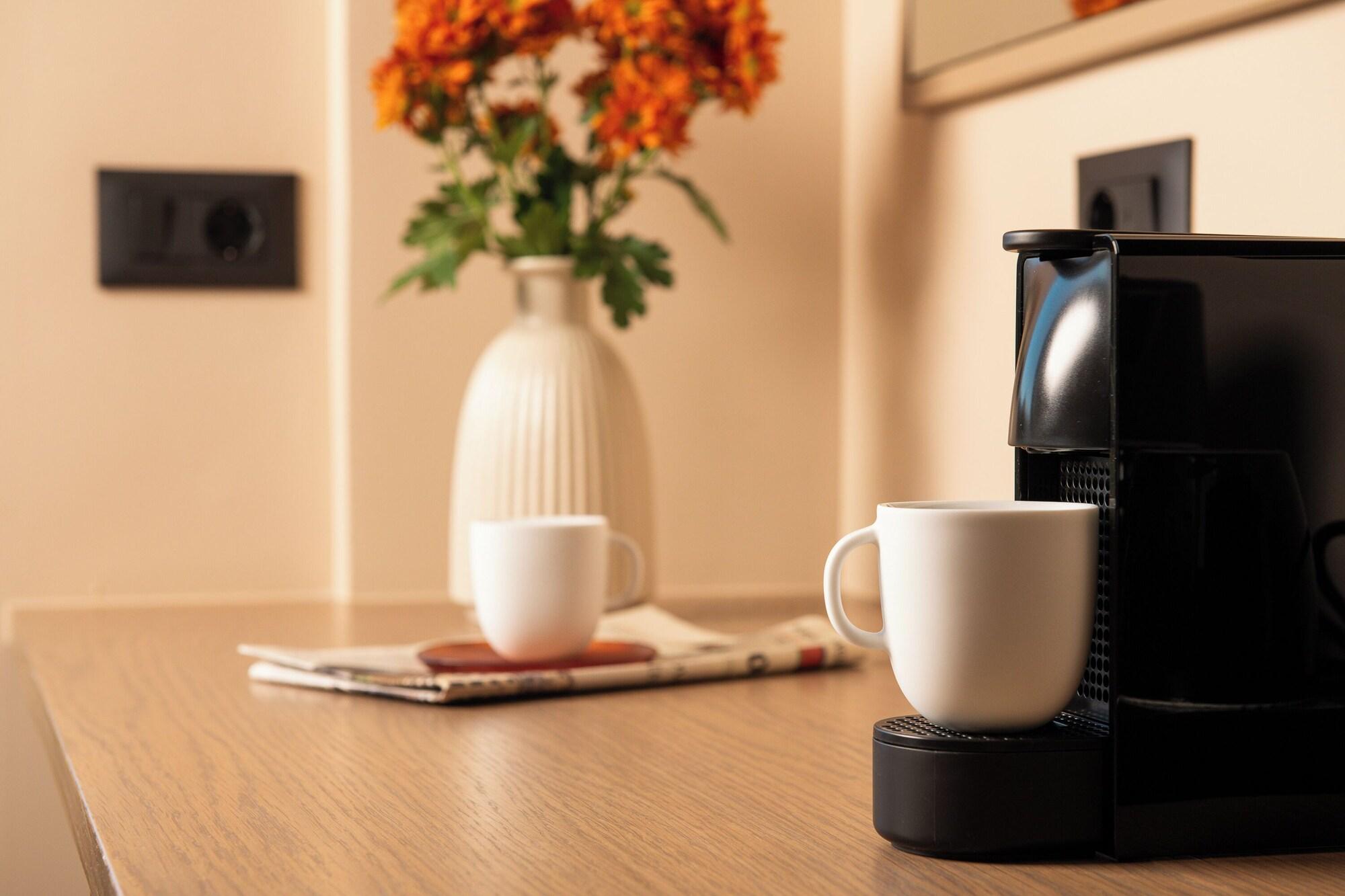 Double Deluxe Pool View