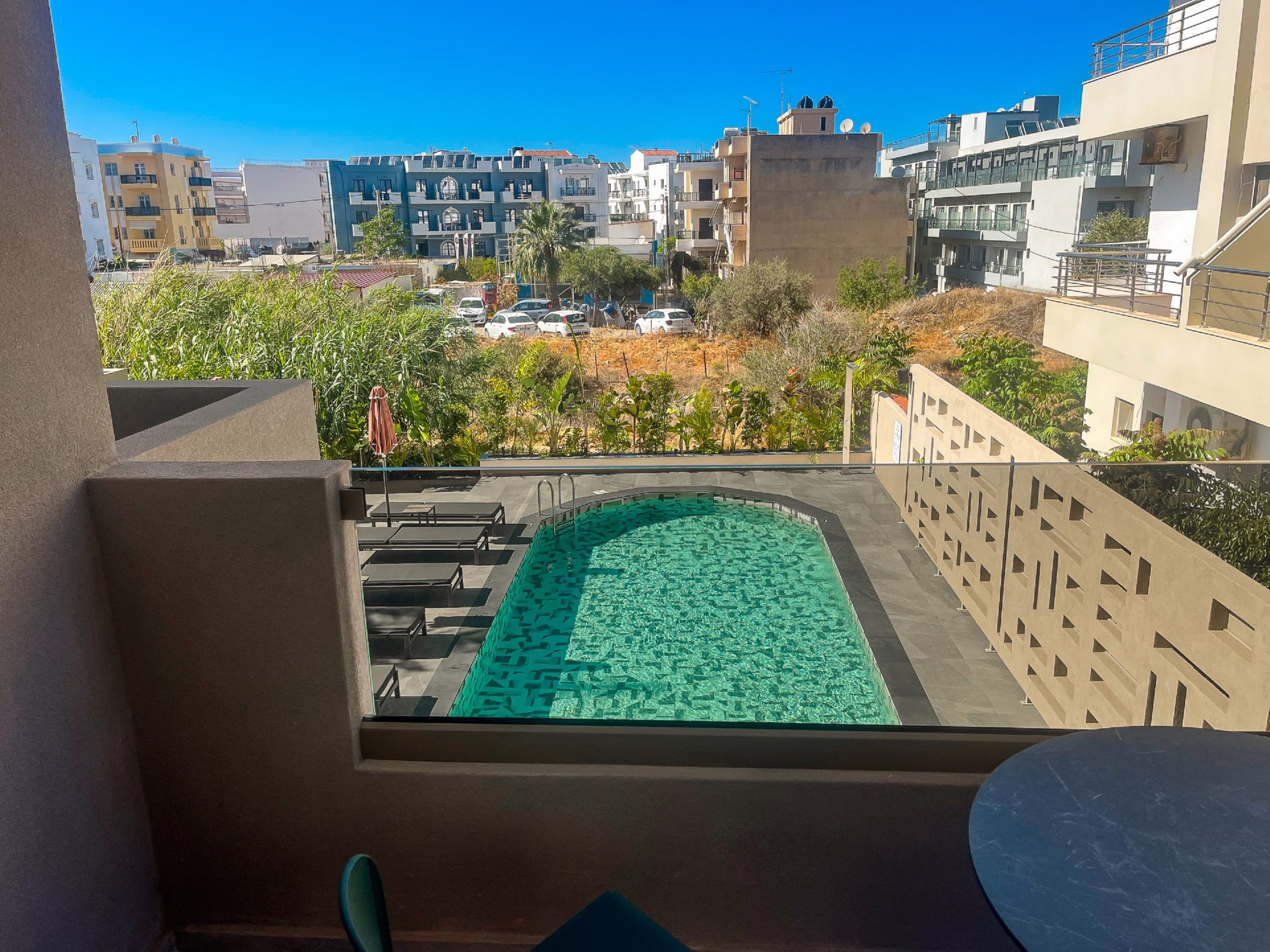 Triple Deluxe Pool View