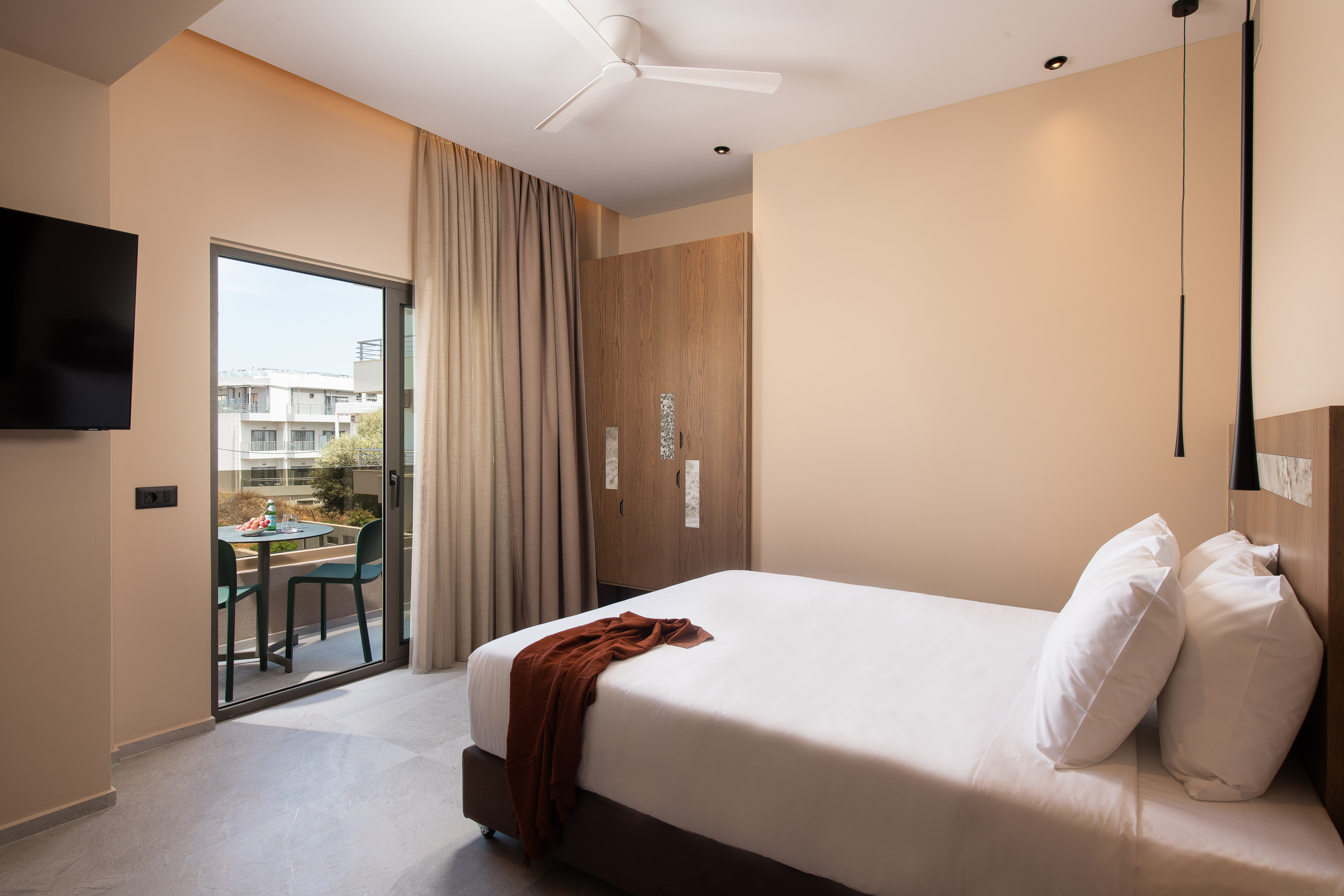 Double Deluxe Pool View