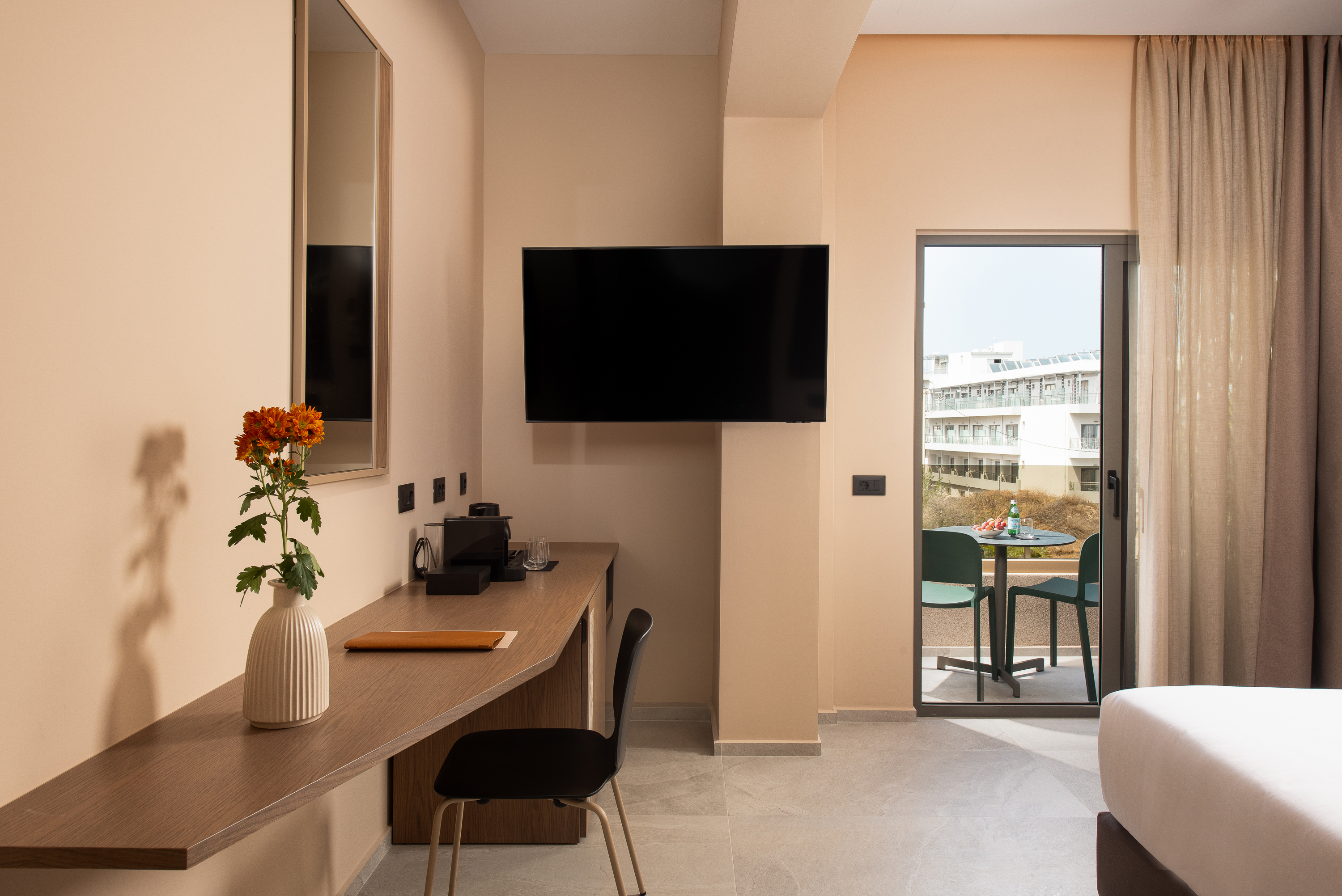 Double Deluxe Pool View