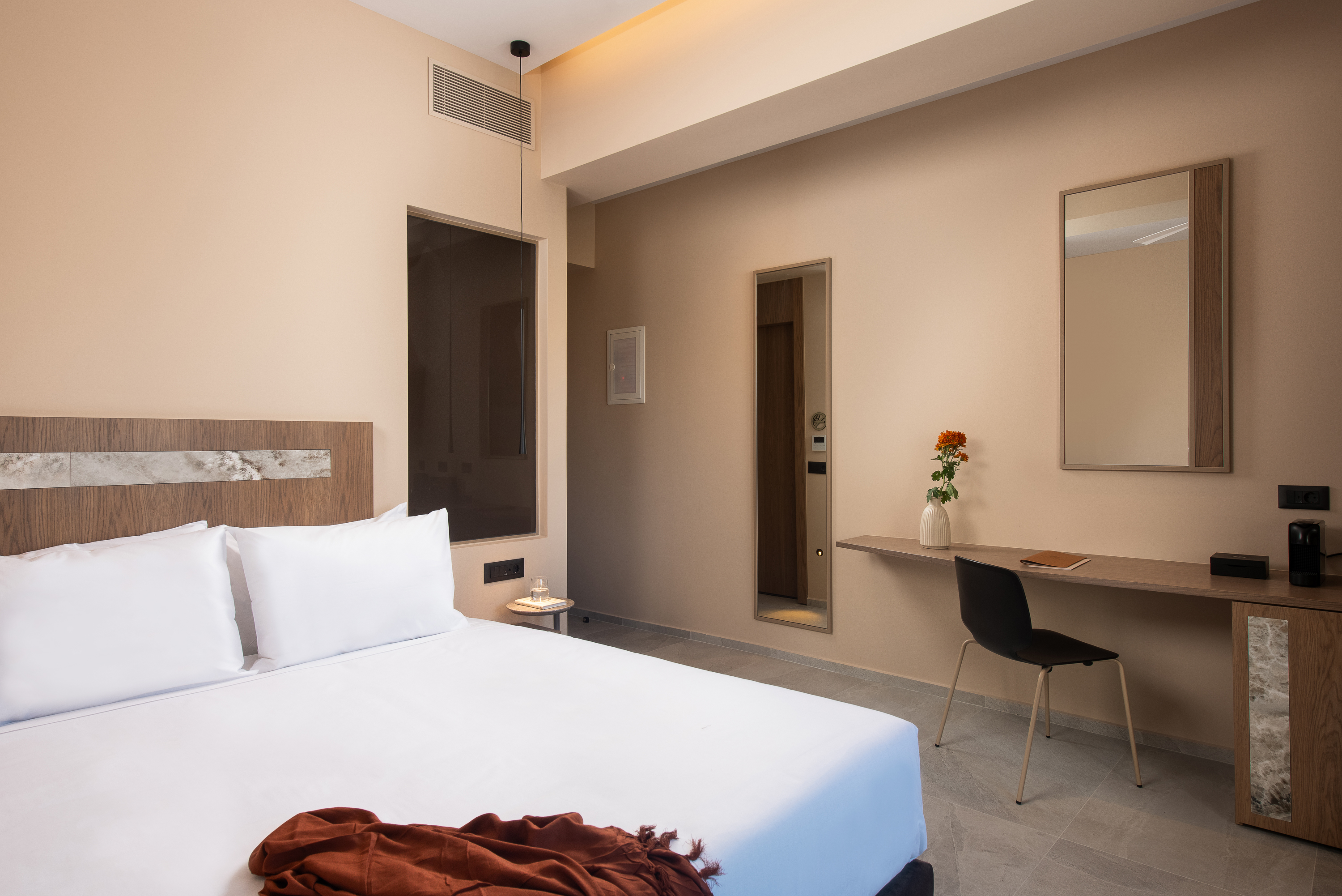 Double Deluxe Pool View