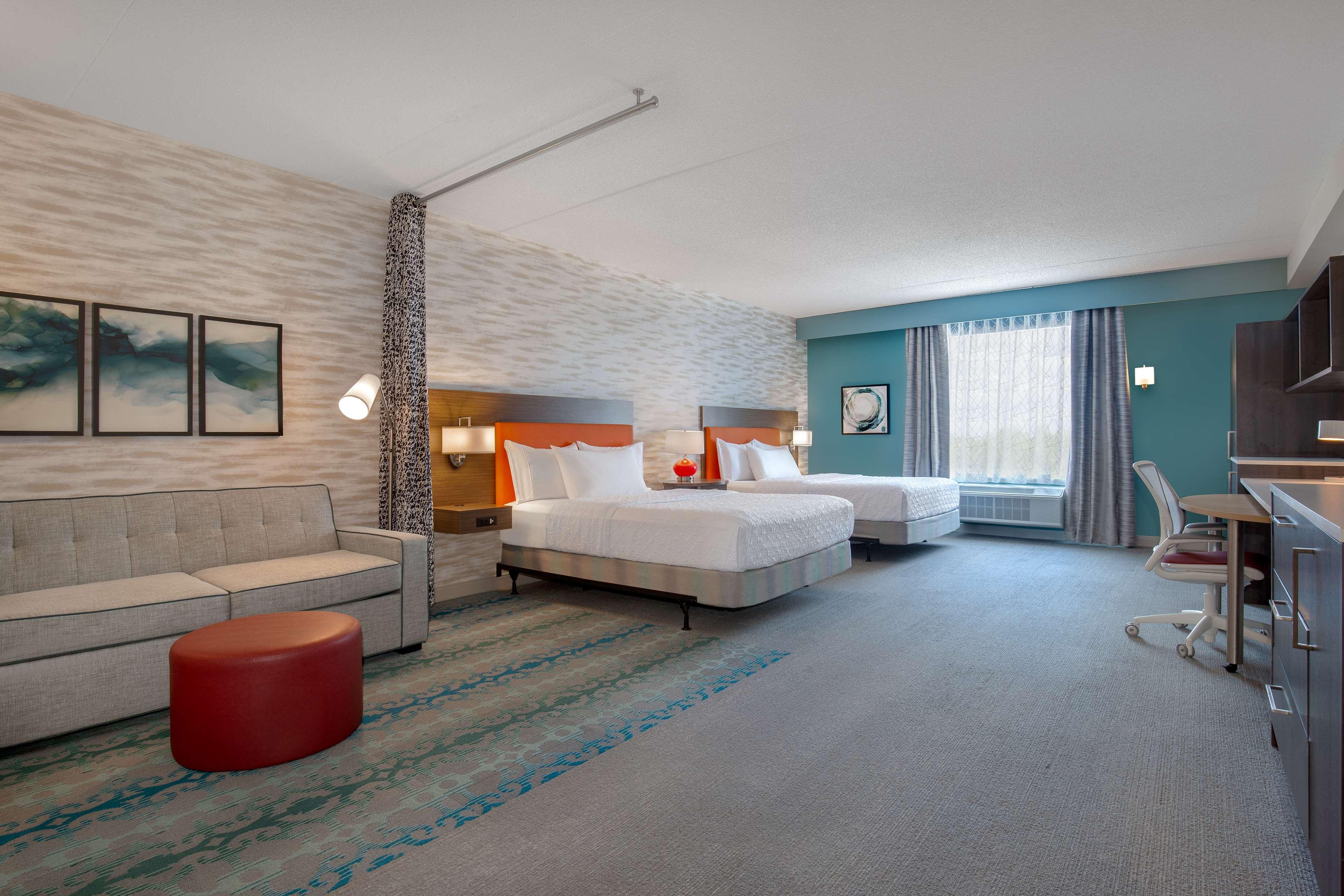 Studio Accessible-two Queen Beds