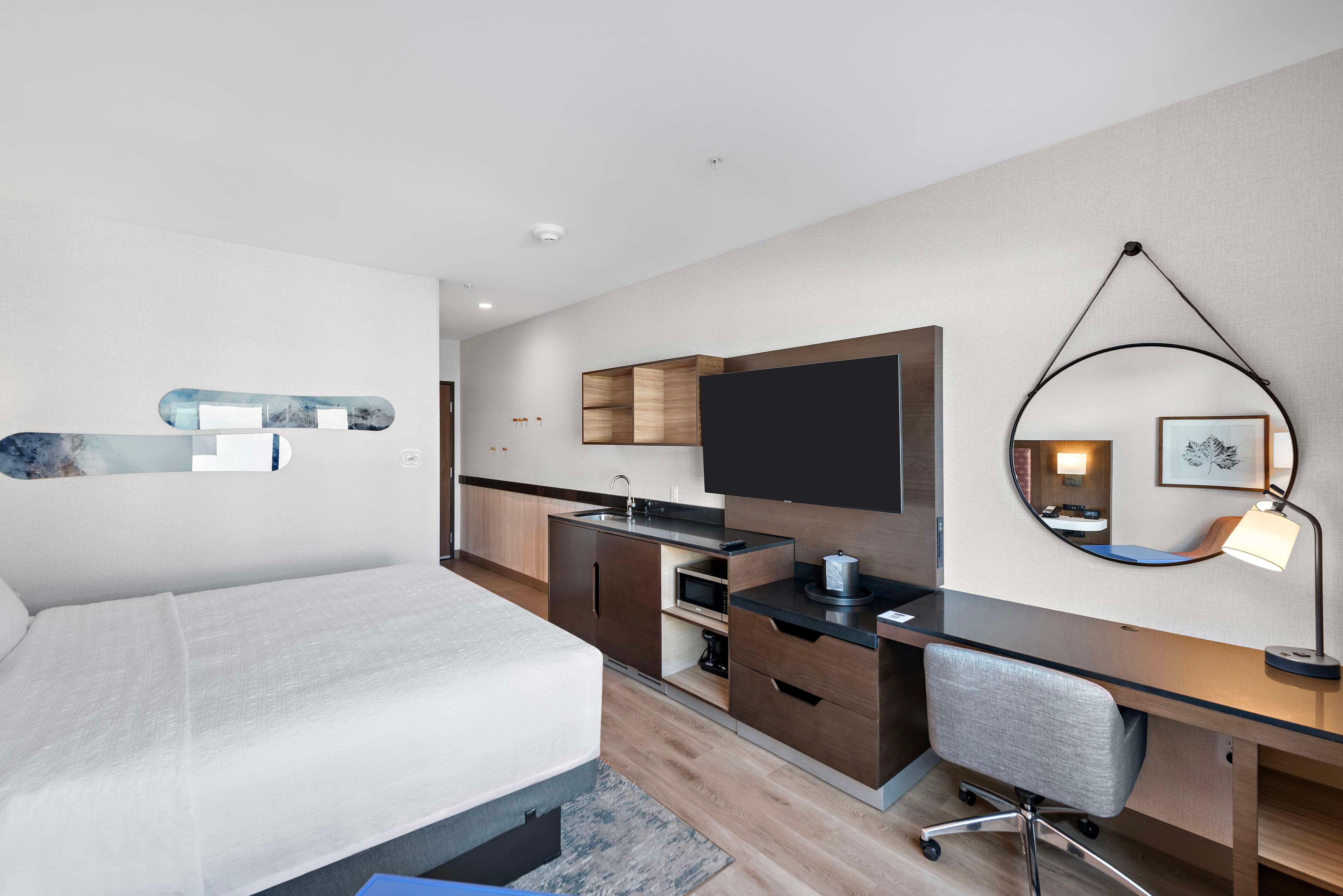 Double Accessible King Size Bed