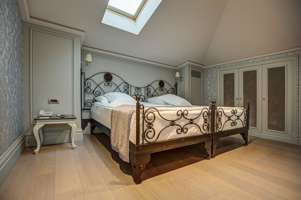 Family Room Standard