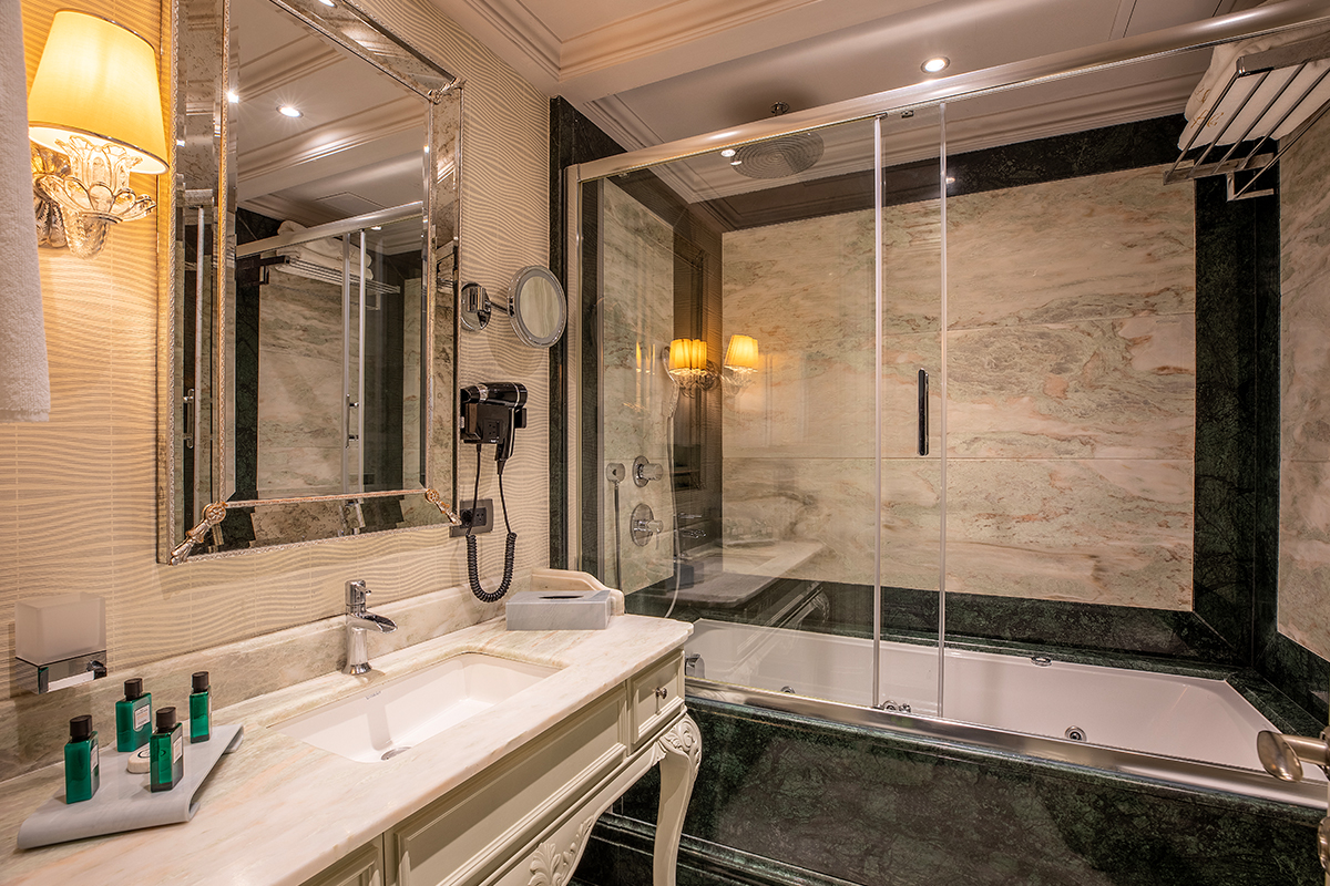 Double Deluxe Garden View