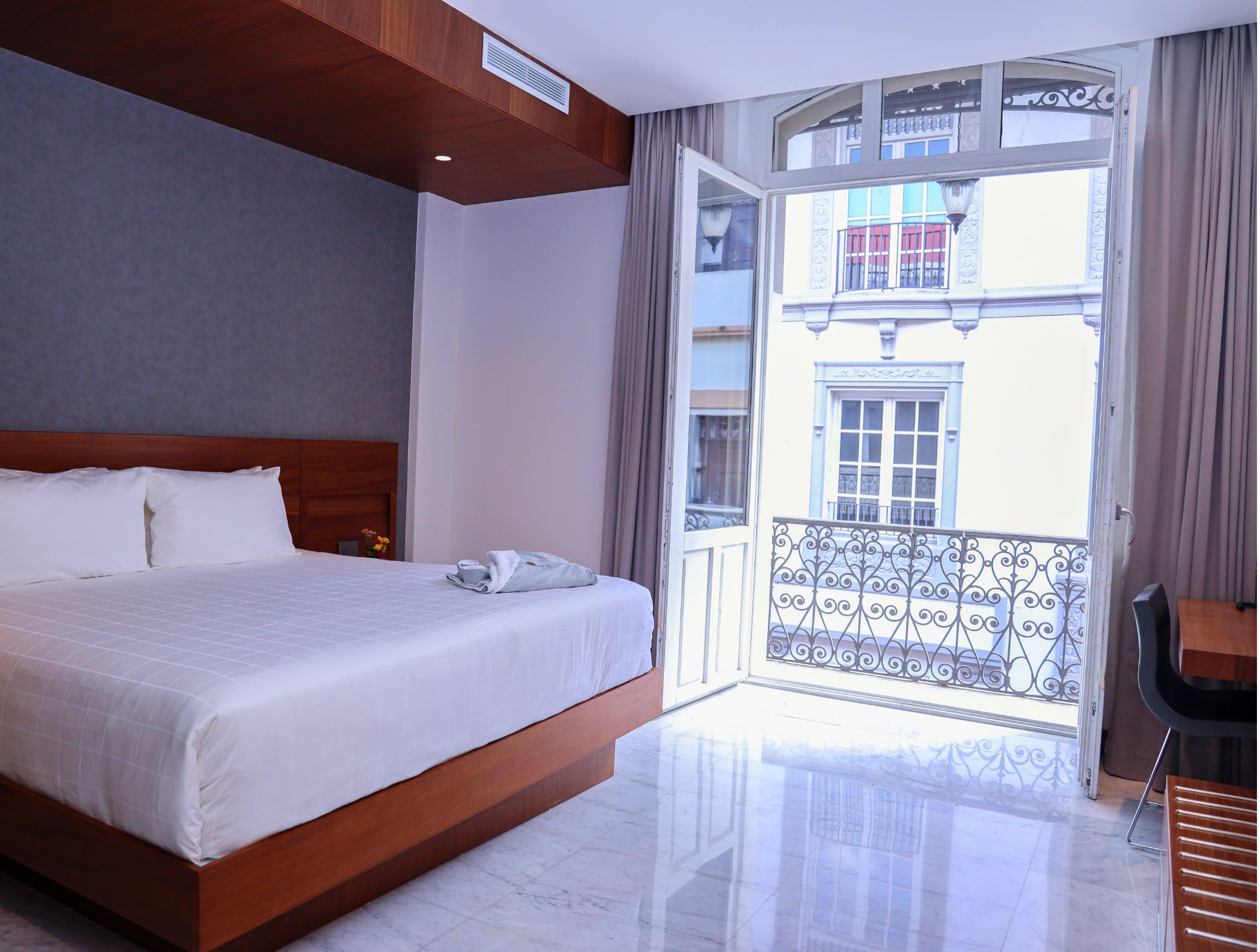 Double Single Deluxe with Balcony