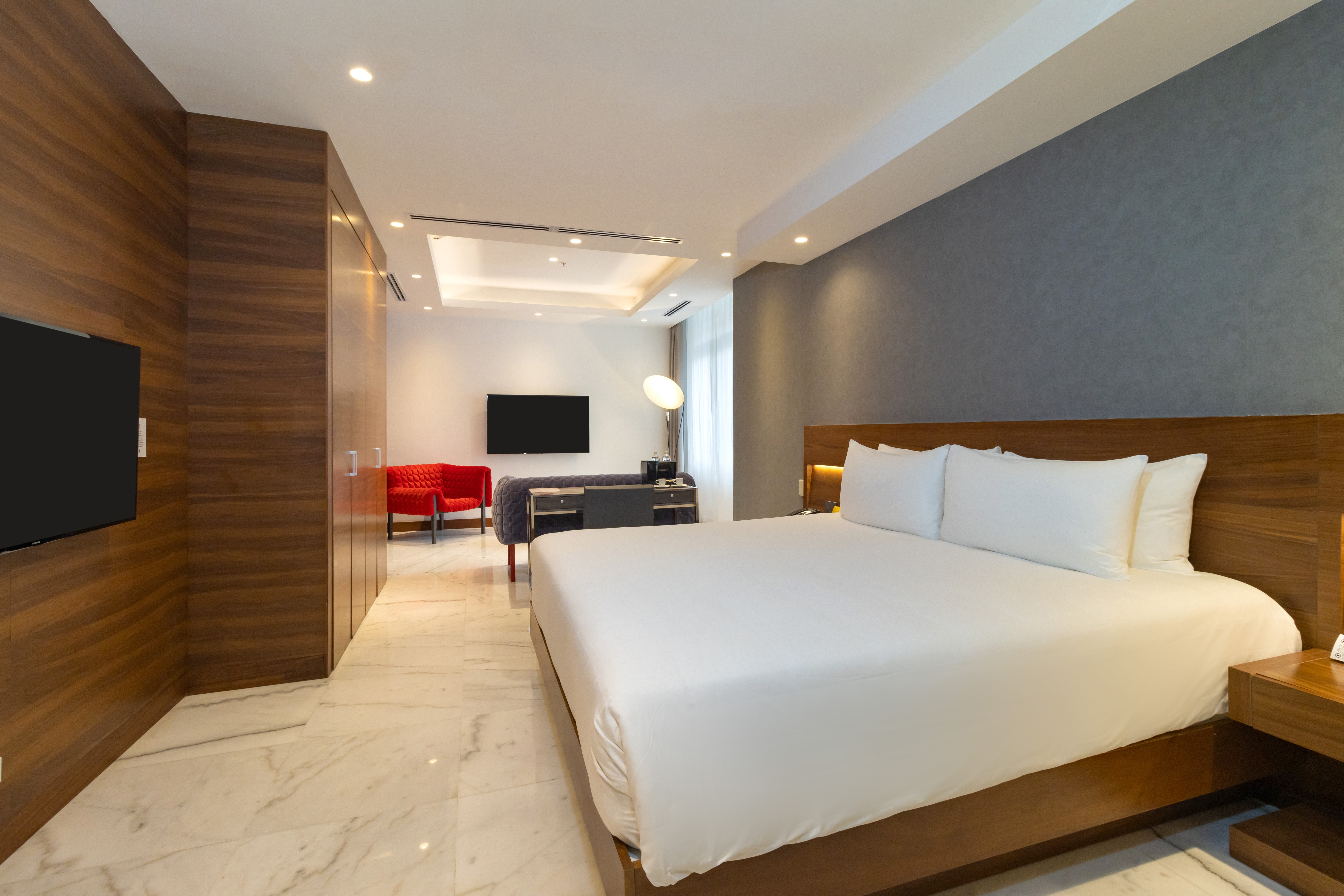 Double Single Superior King Bed