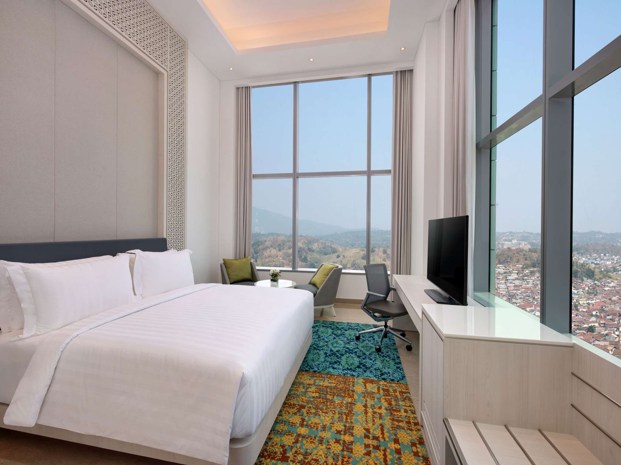 Double Grand with Views