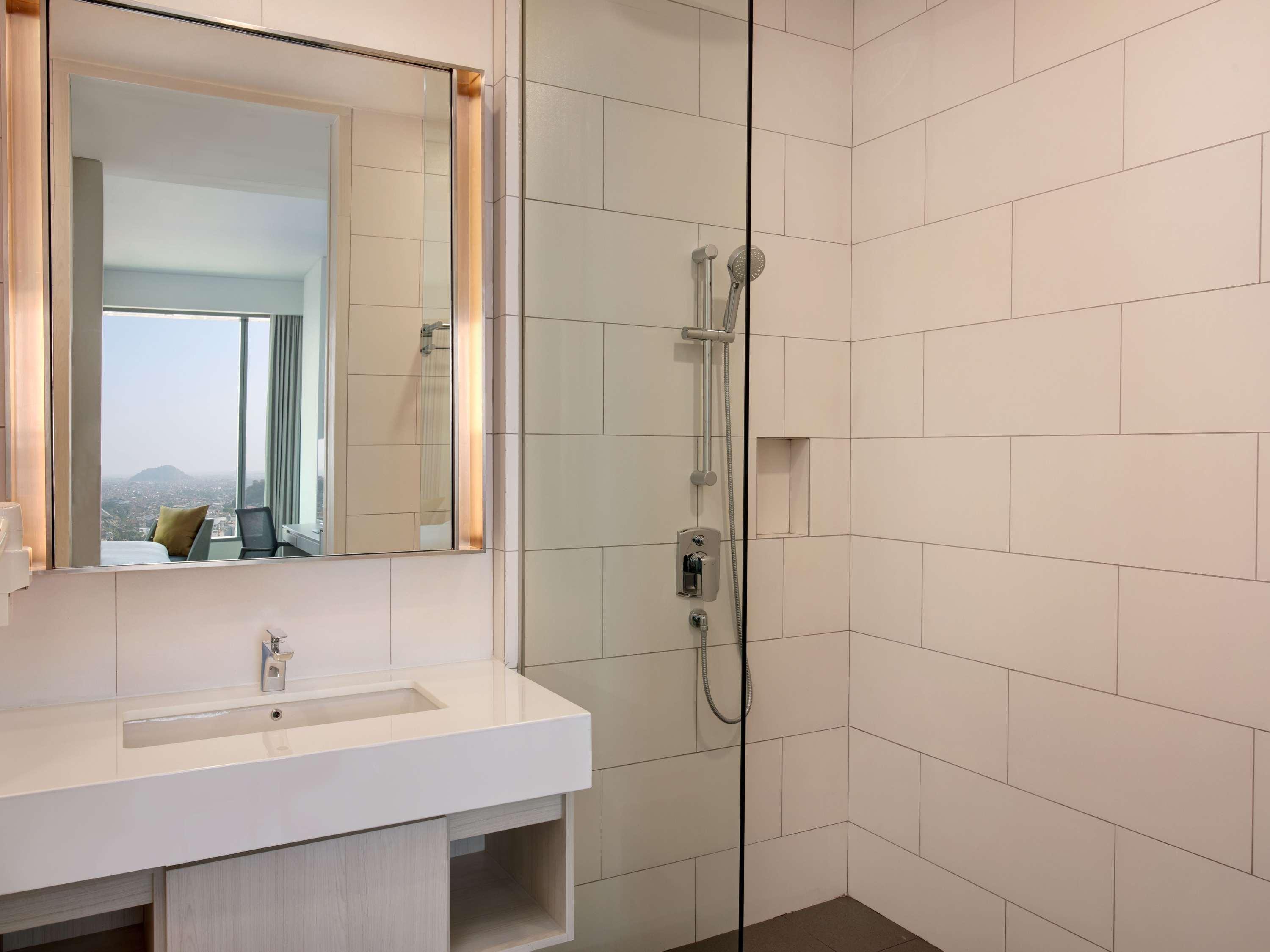 Double Deluxe with Views