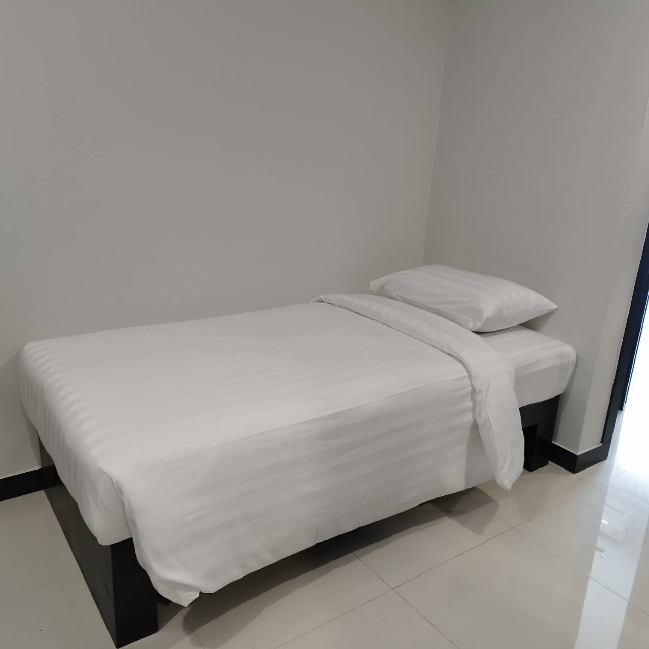 Junior Suite King Size Bed