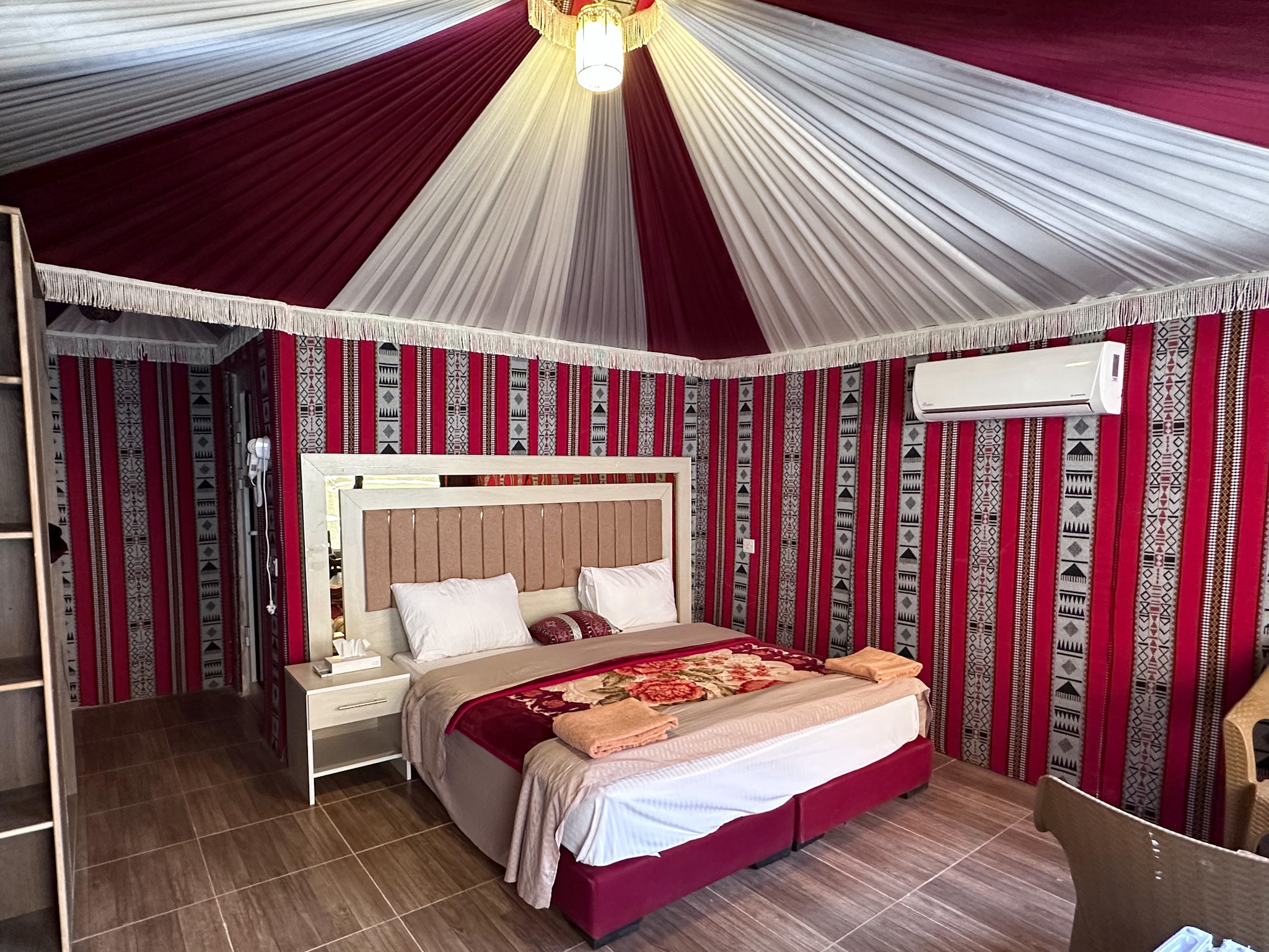 Double or Twin Deluxe